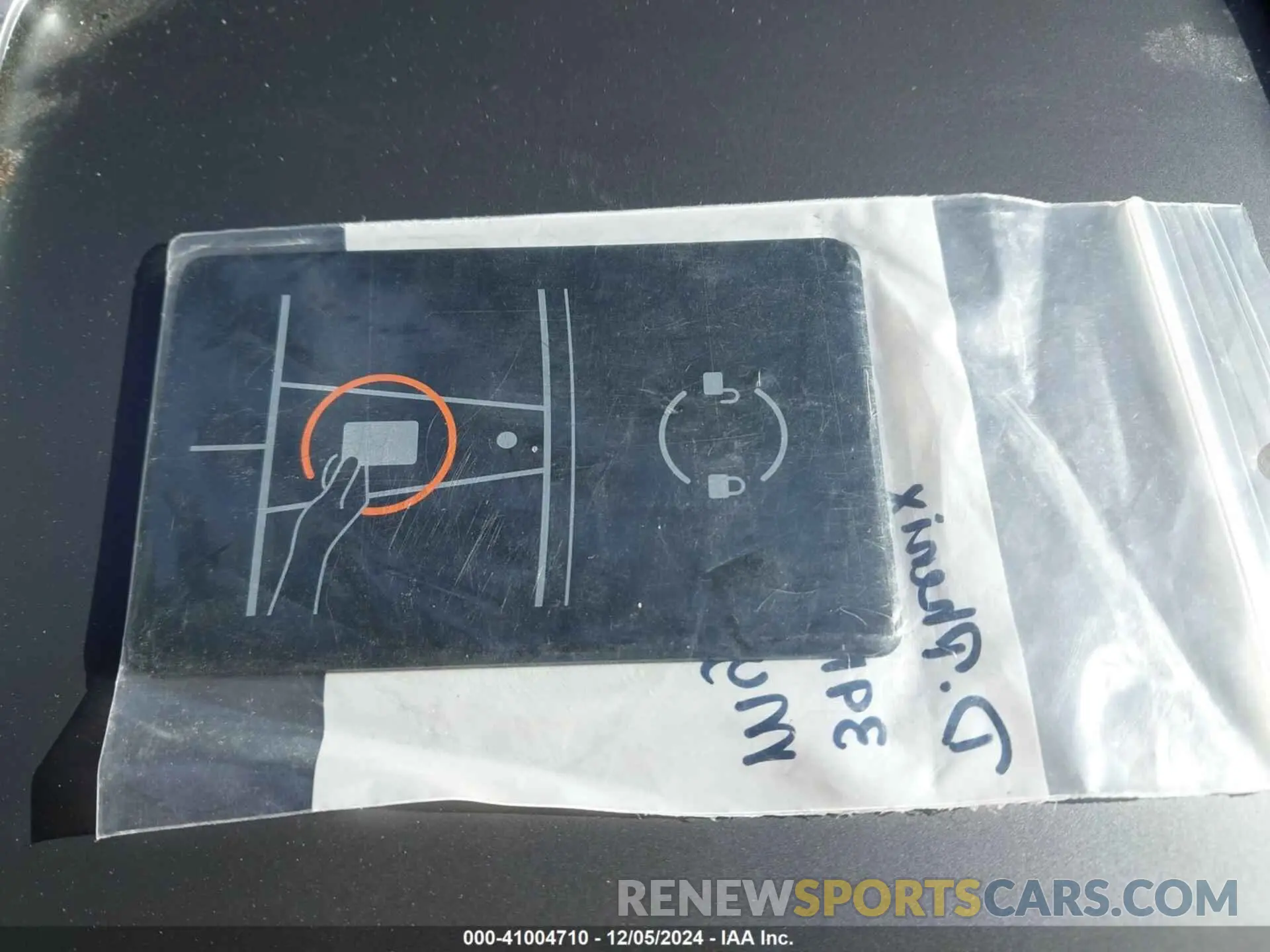 11 Photograph of a damaged car 7SAYGDEEXNF391387 TESLA MODEL Y 2022