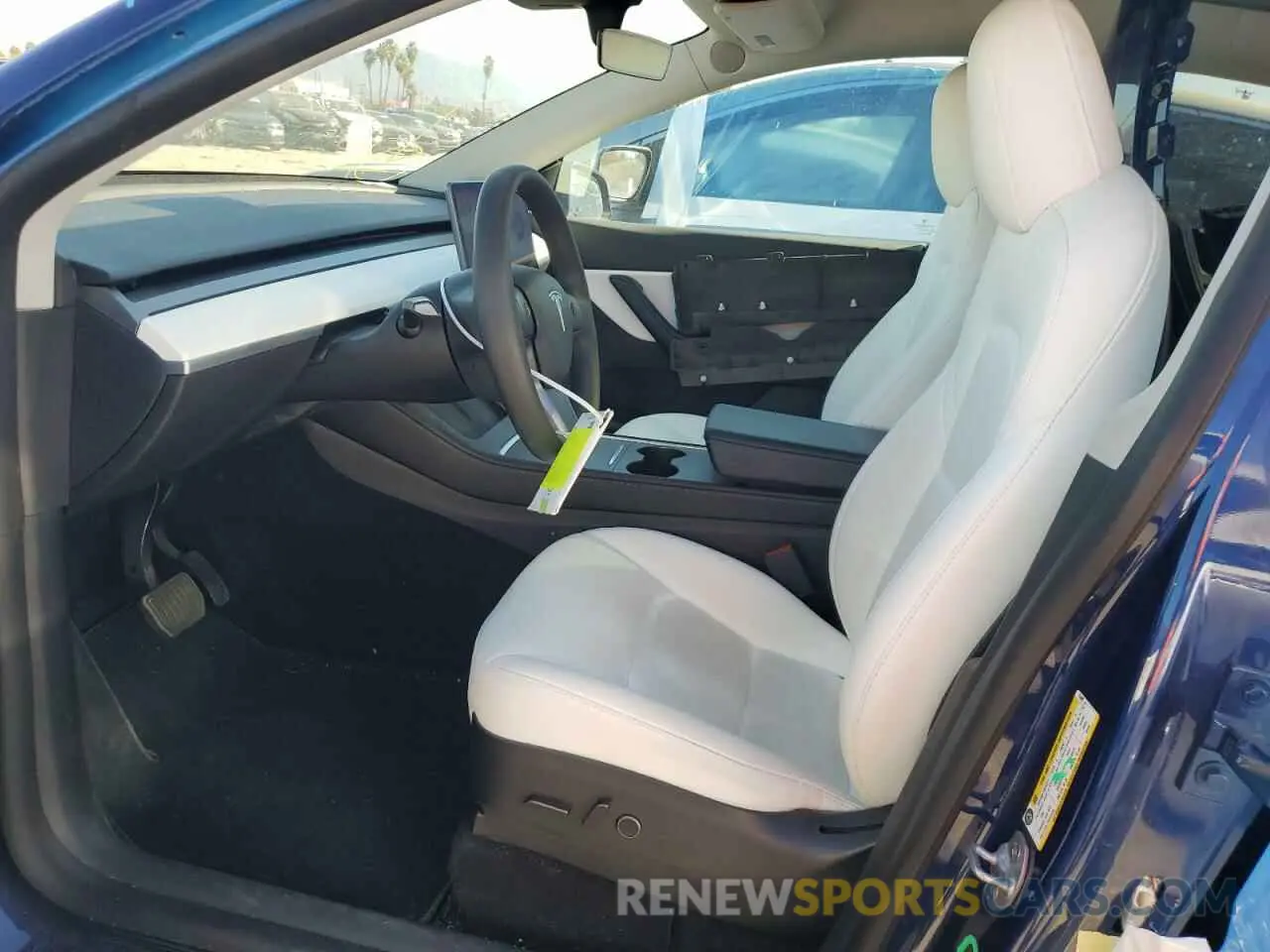 7 Photograph of a damaged car 7SAYGDEEXNF415400 TESLA MODEL Y 2022