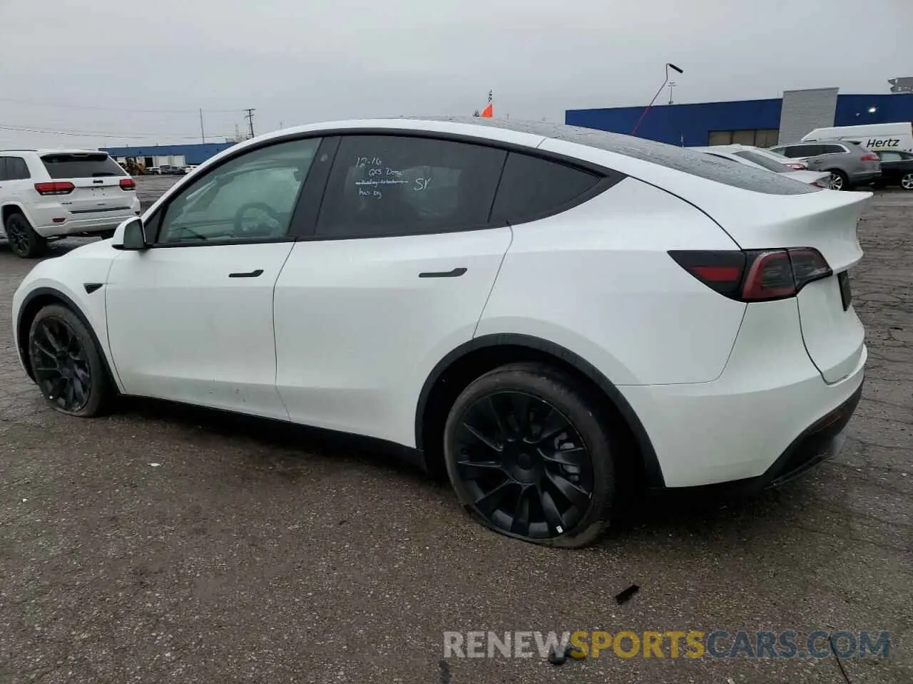 2 Photograph of a damaged car 7SAYGDEEXNF480571 TESLA MODEL Y 2022