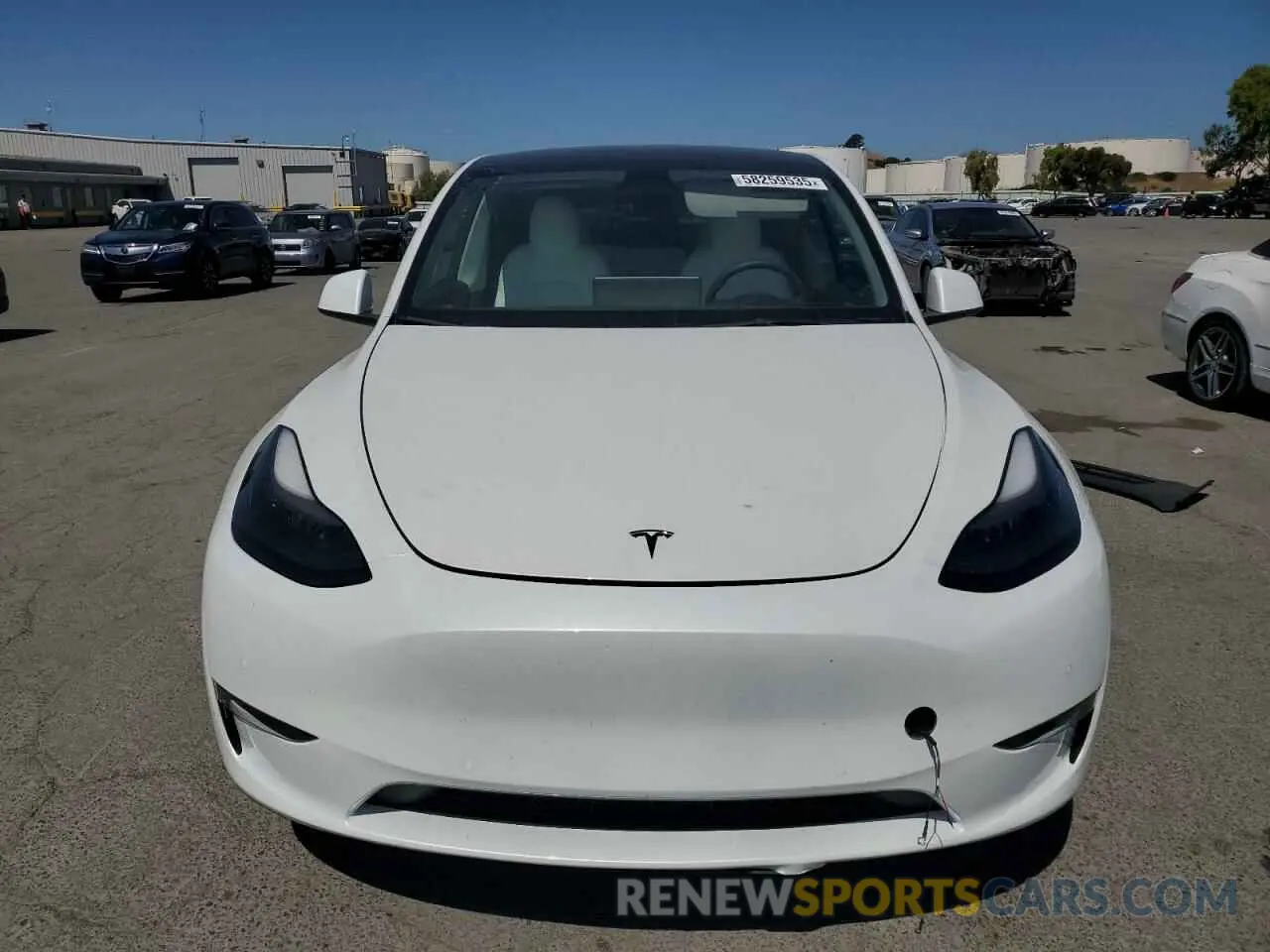 5 Photograph of a damaged car 7SAYGDEEXNF549582 TESLA MODEL Y 2022