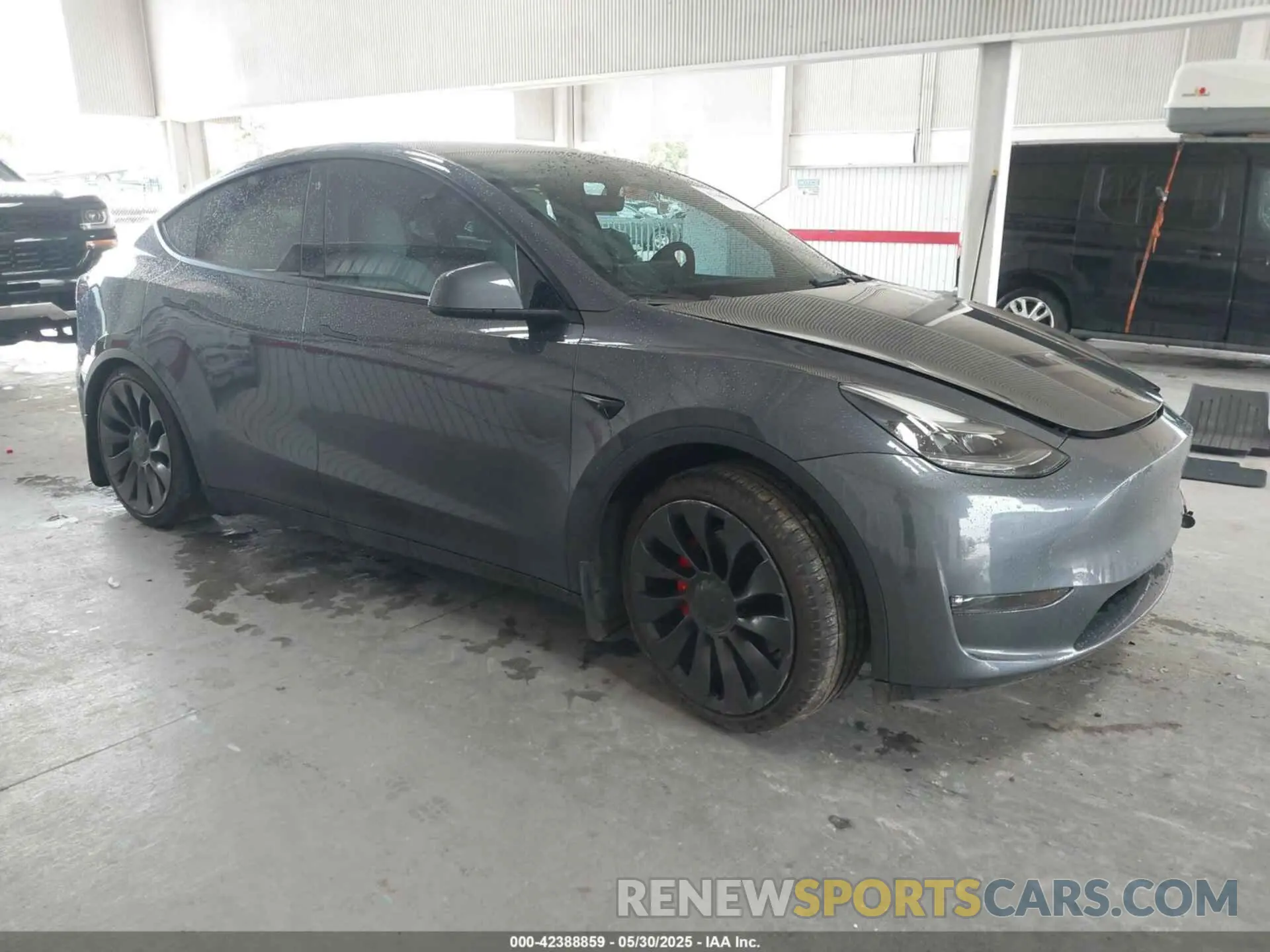 1 Photograph of a damaged car 7SAYGDEF0NF451010 TESLA MODEL Y 2022