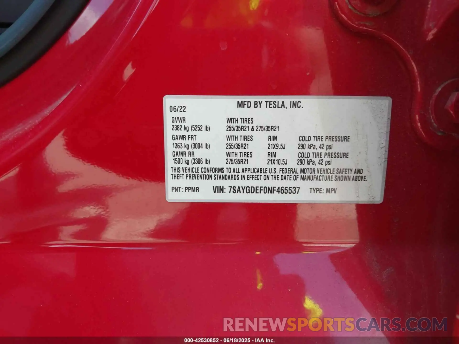 9 Photograph of a damaged car 7SAYGDEF0NF465537 TESLA MODEL Y 2022