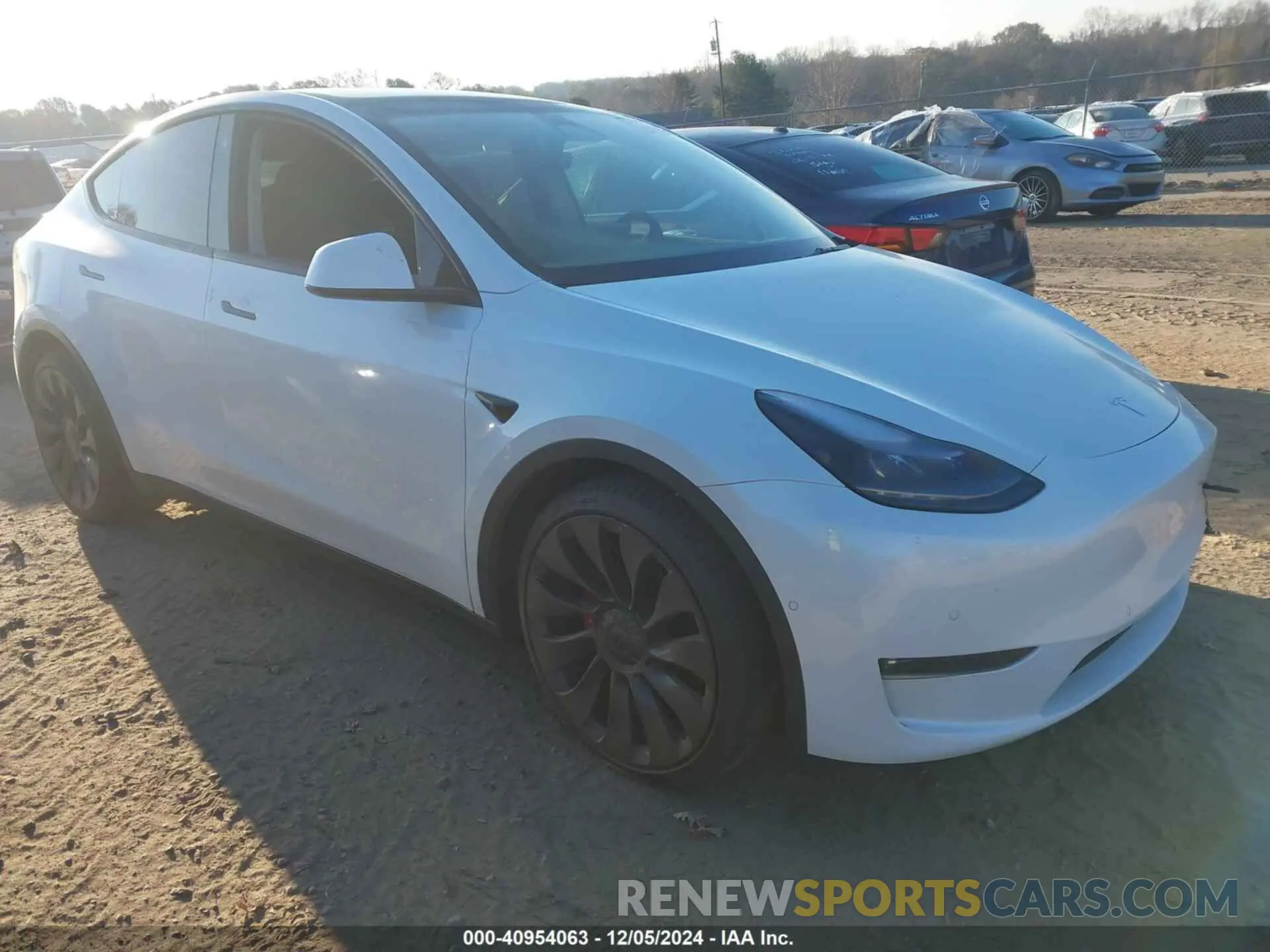 1 Photograph of a damaged car 7SAYGDEF0NF467790 TESLA MODEL Y 2022