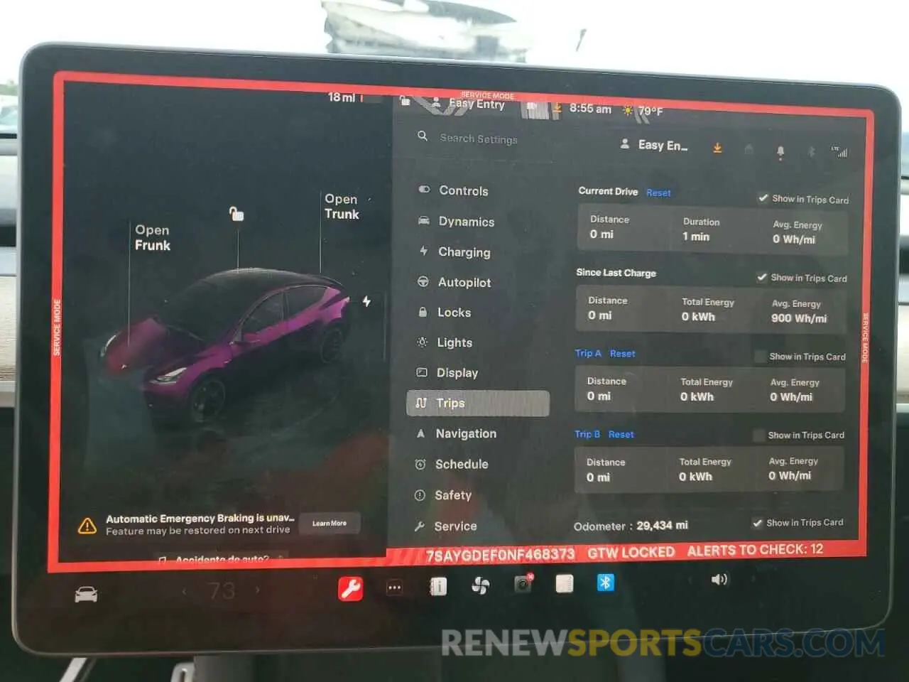 9 Photograph of a damaged car 7SAYGDEF0NF468373 TESLA MODEL Y 2022