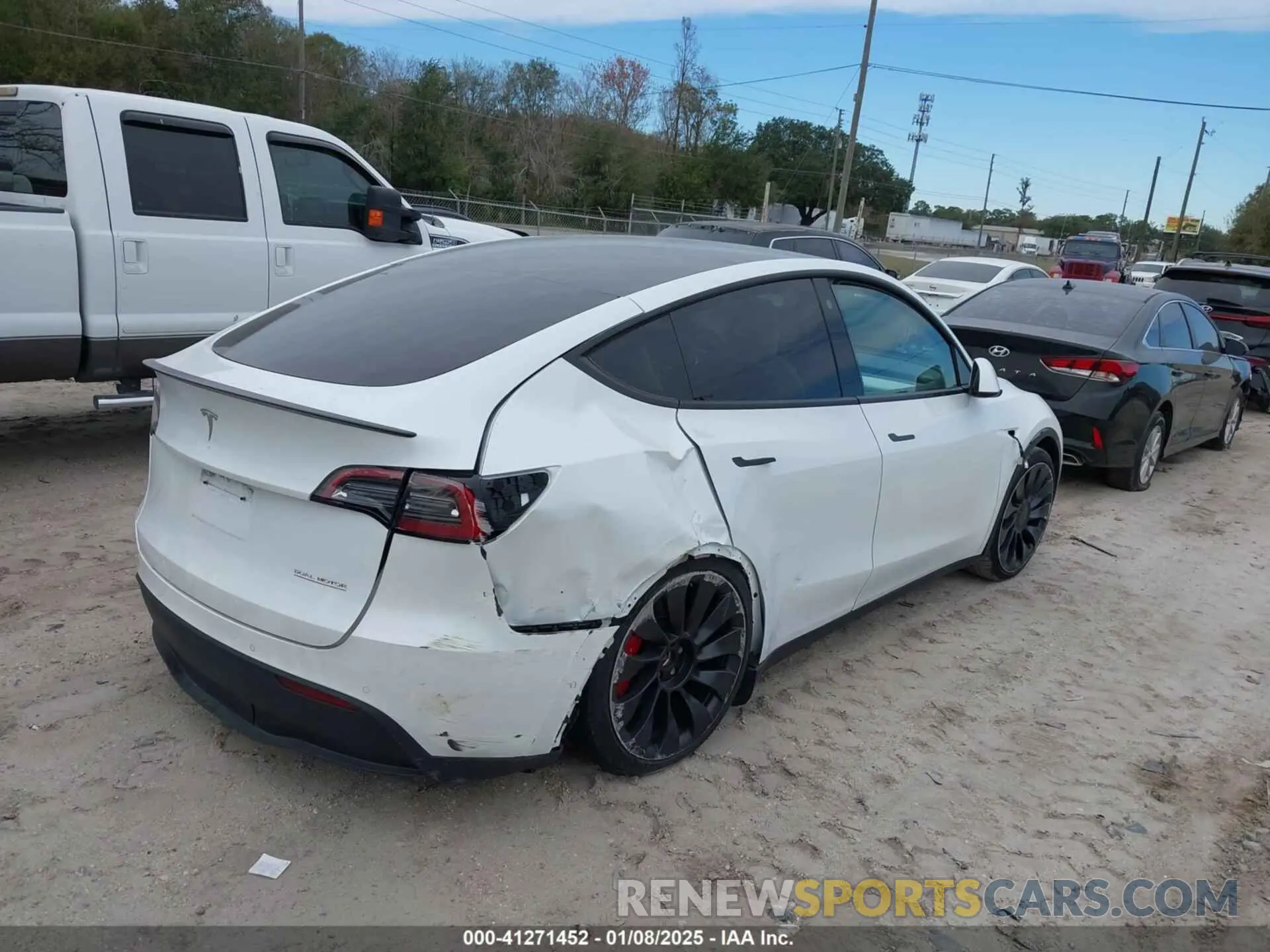 4 Фотография поврежденного автомобиля 7SAYGDEF0NF468566 TESLA MODEL Y 2022