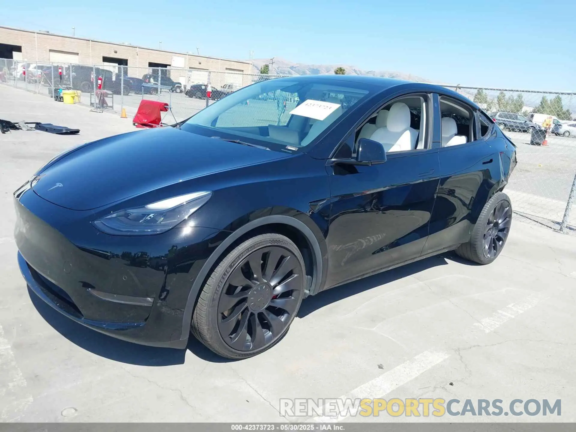 2 Фотография поврежденного автомобиля 7SAYGDEF0NF490213 TESLA MODEL Y 2022