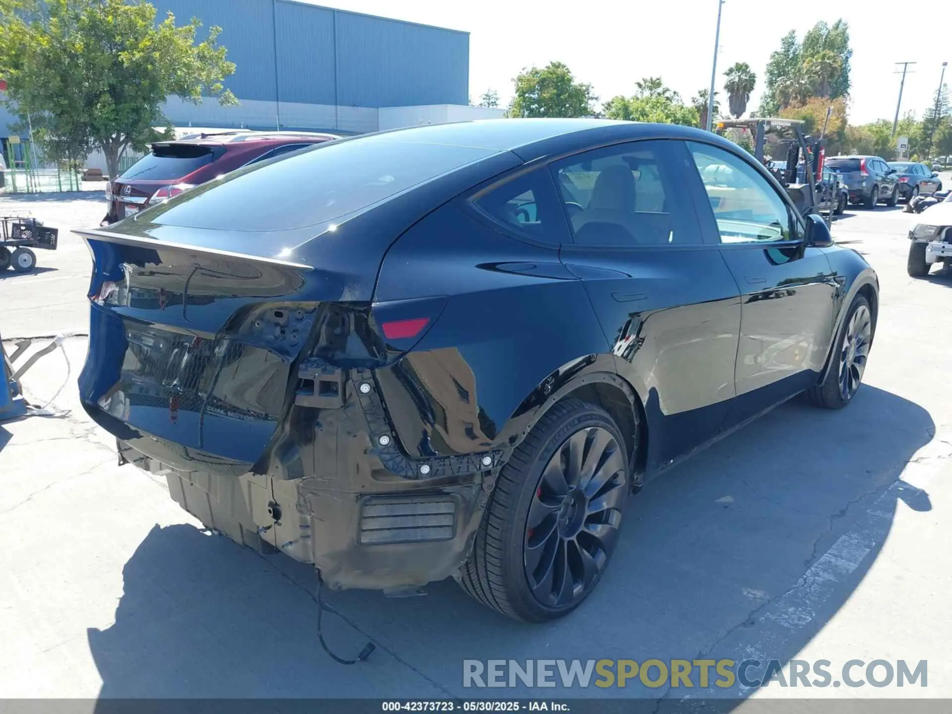 4 Фотография поврежденного автомобиля 7SAYGDEF0NF490213 TESLA MODEL Y 2022