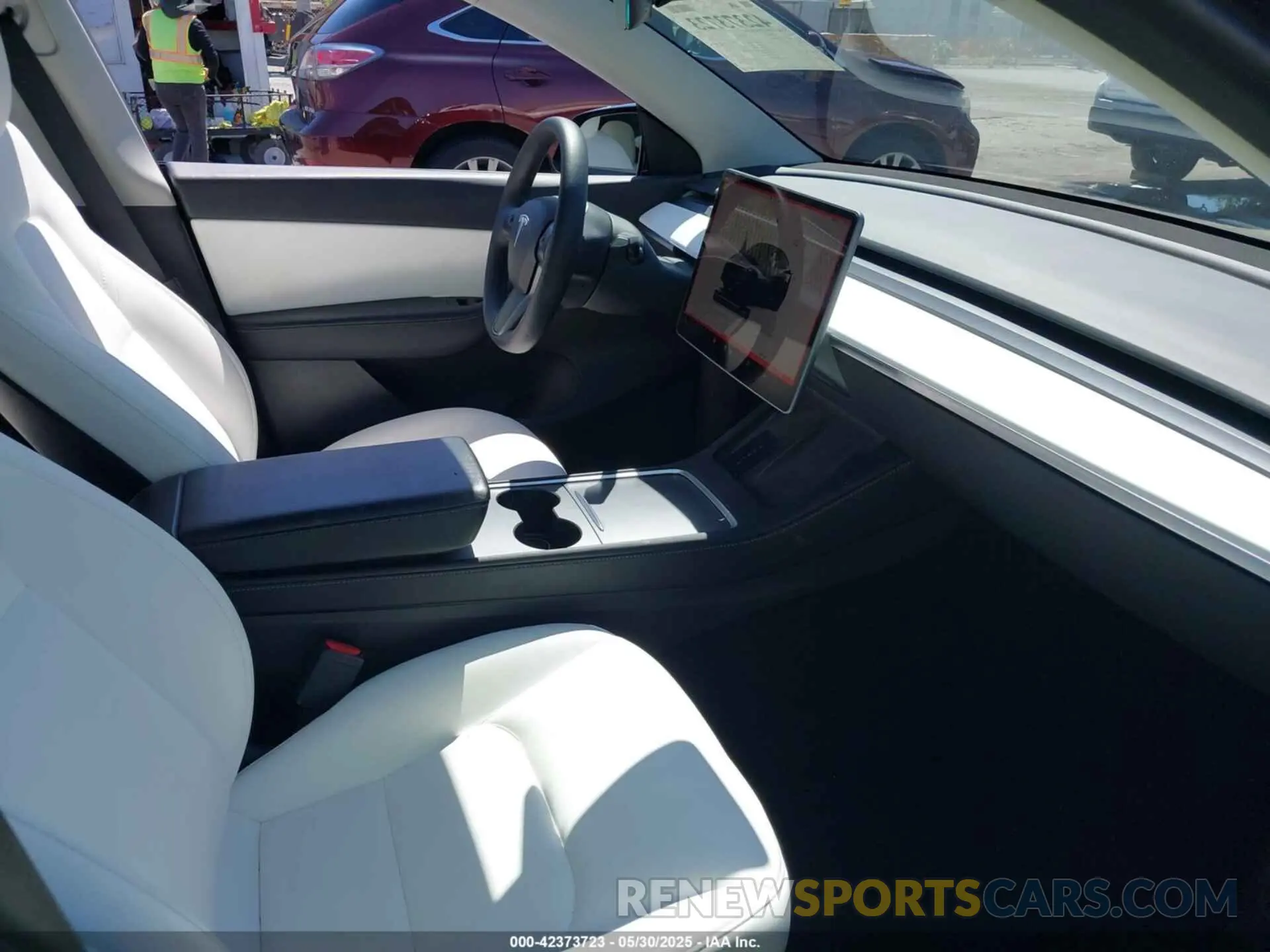 5 Фотография поврежденного автомобиля 7SAYGDEF0NF490213 TESLA MODEL Y 2022