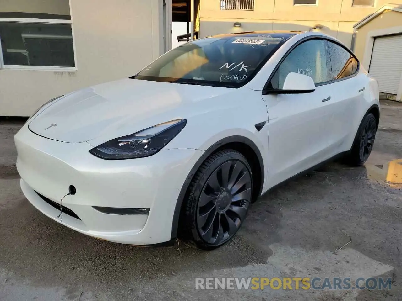 2 Photograph of a damaged car 7SAYGDEF1NF312178 TESLA MODEL Y 2022