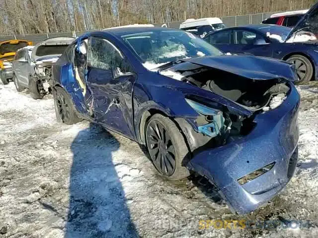 10 Photograph of a damaged car 7SAYGDEF1NF378634 TESLA MODEL Y 2022