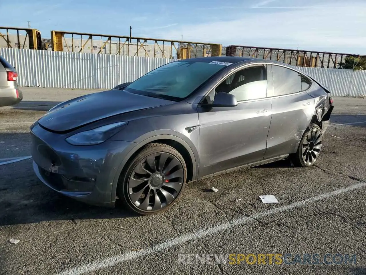 1 Photograph of a damaged car 7SAYGDEF1NF389939 TESLA MODEL Y 2022