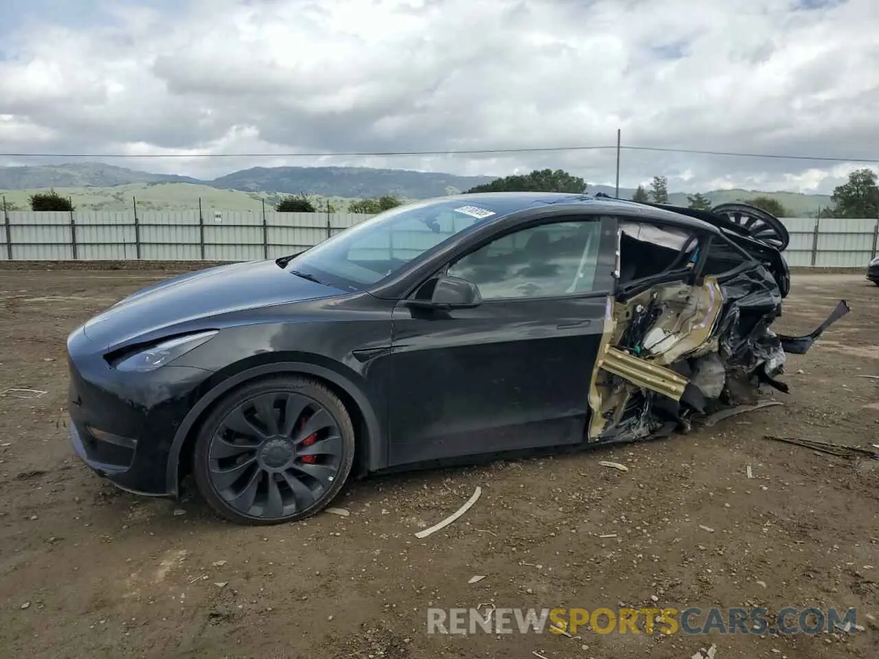 1 Photograph of a damaged car 7SAYGDEF1NF404133 TESLA MODEL Y 2022