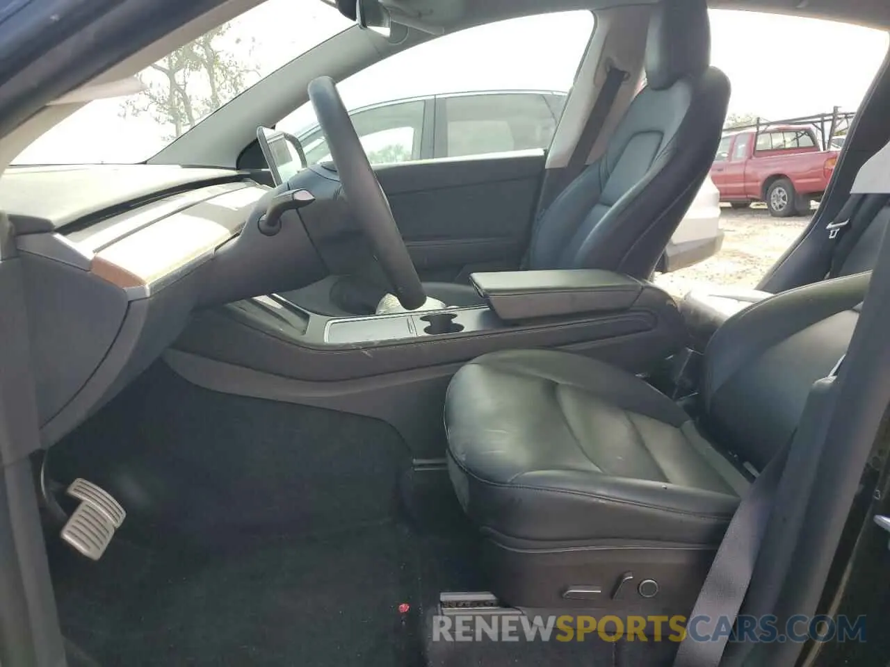 7 Photograph of a damaged car 7SAYGDEF1NF404133 TESLA MODEL Y 2022