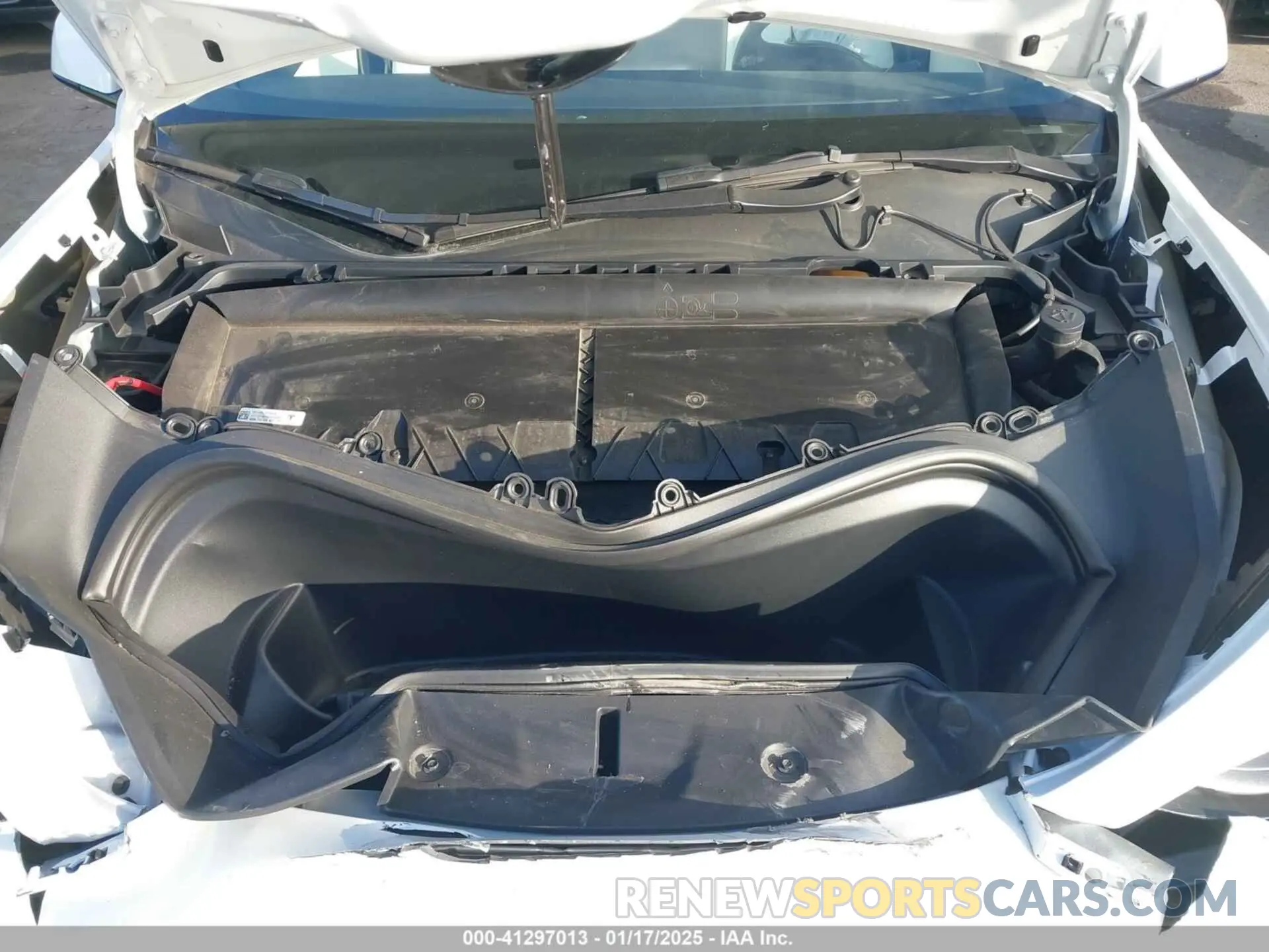 10 Photograph of a damaged car 7SAYGDEF1NF405072 TESLA MODEL Y 2022