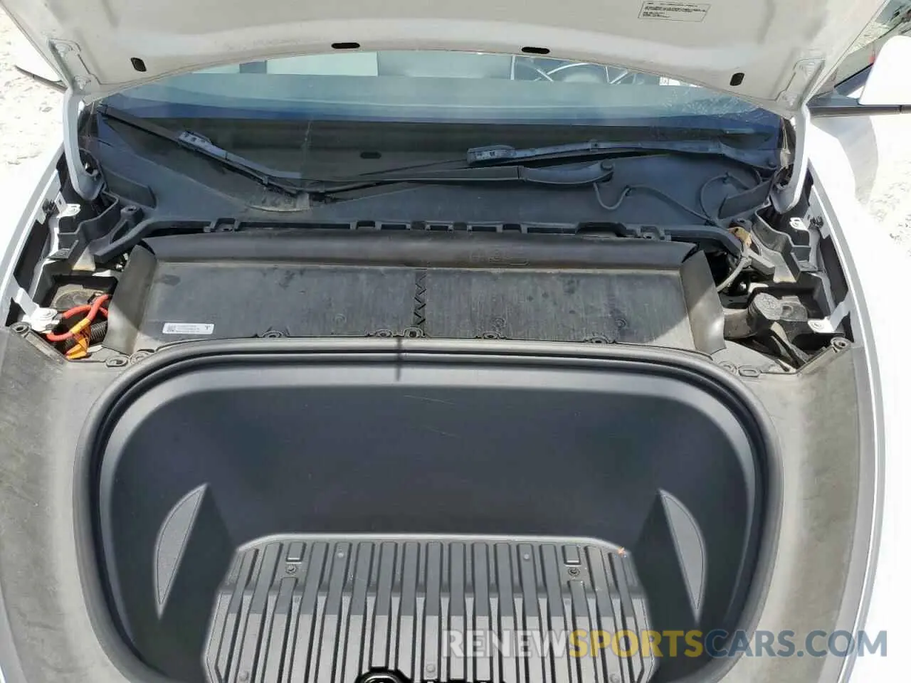 11 Photograph of a damaged car 7SAYGDEF1NF438640 TESLA MODEL Y 2022