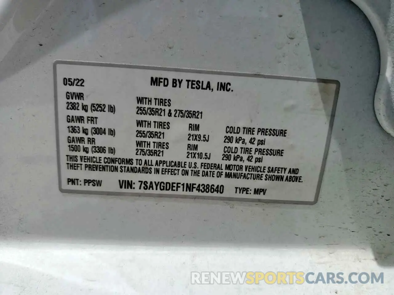 12 Photograph of a damaged car 7SAYGDEF1NF438640 TESLA MODEL Y 2022