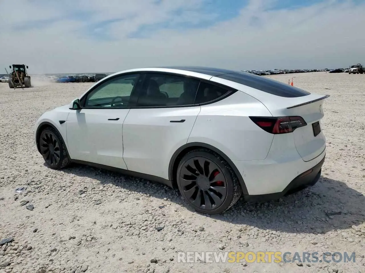 2 Photograph of a damaged car 7SAYGDEF1NF438640 TESLA MODEL Y 2022