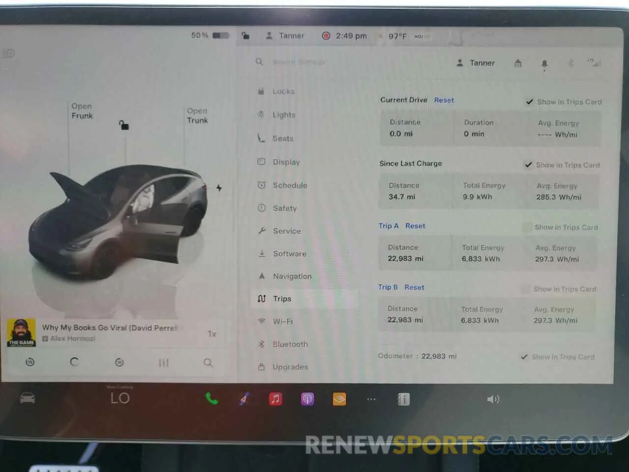 9 Photograph of a damaged car 7SAYGDEF1NF438640 TESLA MODEL Y 2022