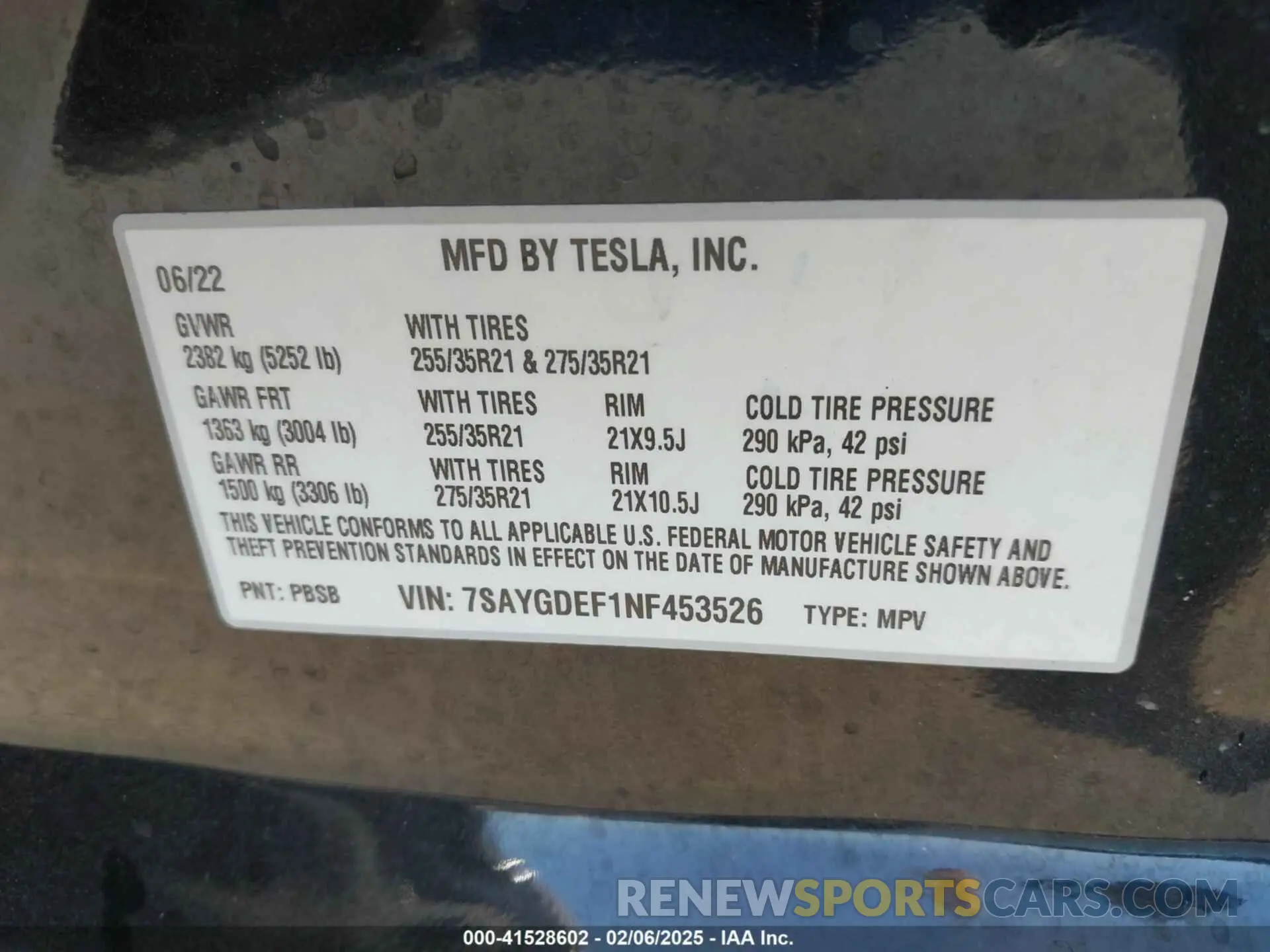 9 Photograph of a damaged car 7SAYGDEF1NF453526 TESLA MODEL Y 2022