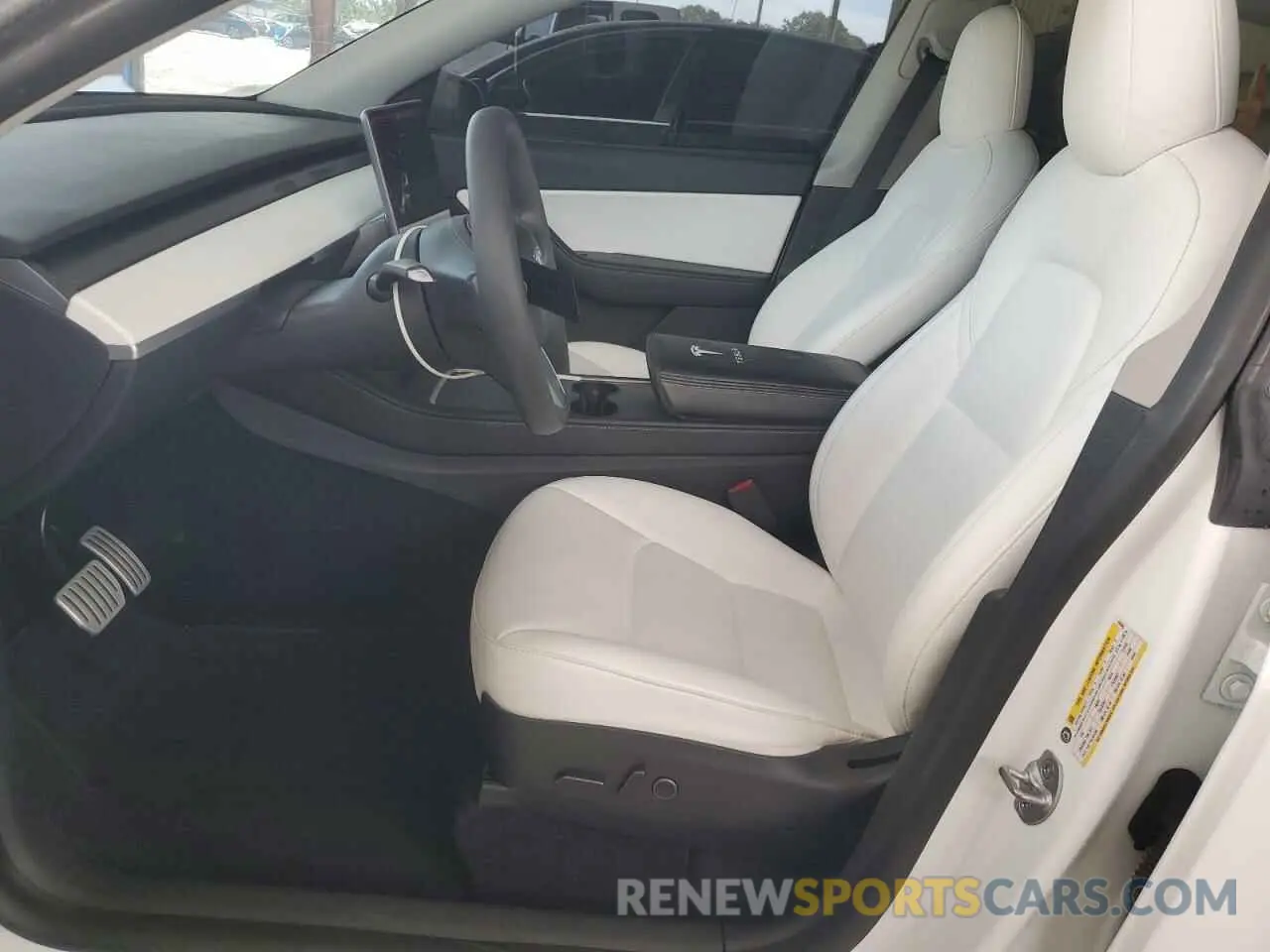 7 Photograph of a damaged car 7SAYGDEF1NF454045 TESLA MODEL Y 2022