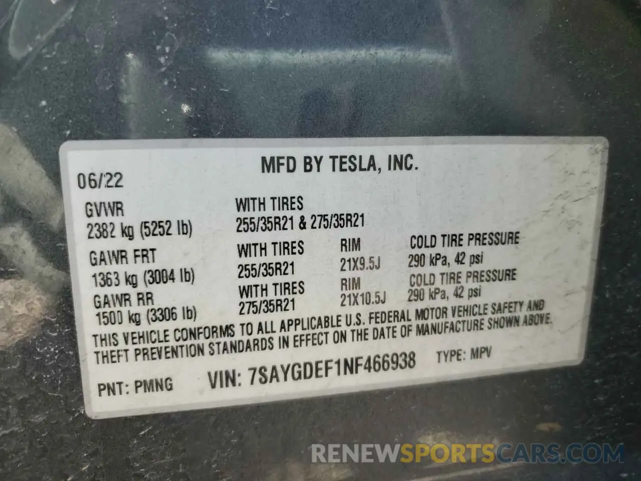 13 Photograph of a damaged car 7SAYGDEF1NF466938 TESLA MODEL Y 2022