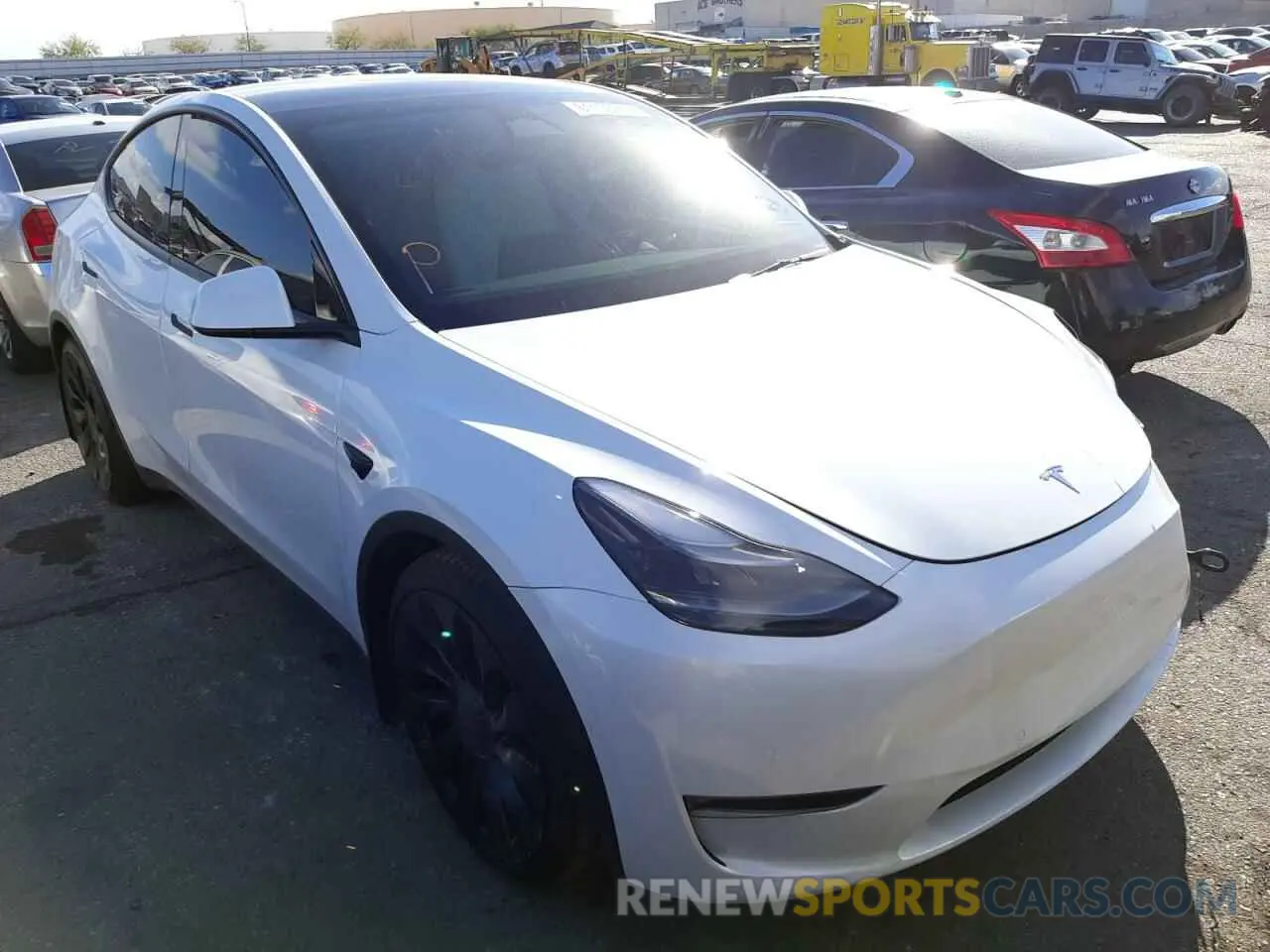 1 Photograph of a damaged car 7SAYGDEF1NF488387 TESLA MODEL Y 2022