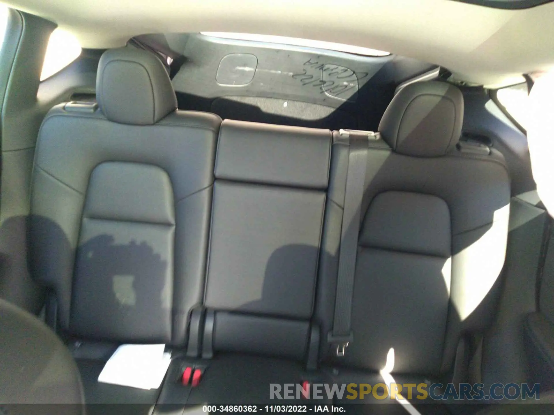 8 Photograph of a damaged car 7SAYGDEF1NF507682 TESLA MODEL Y 2022