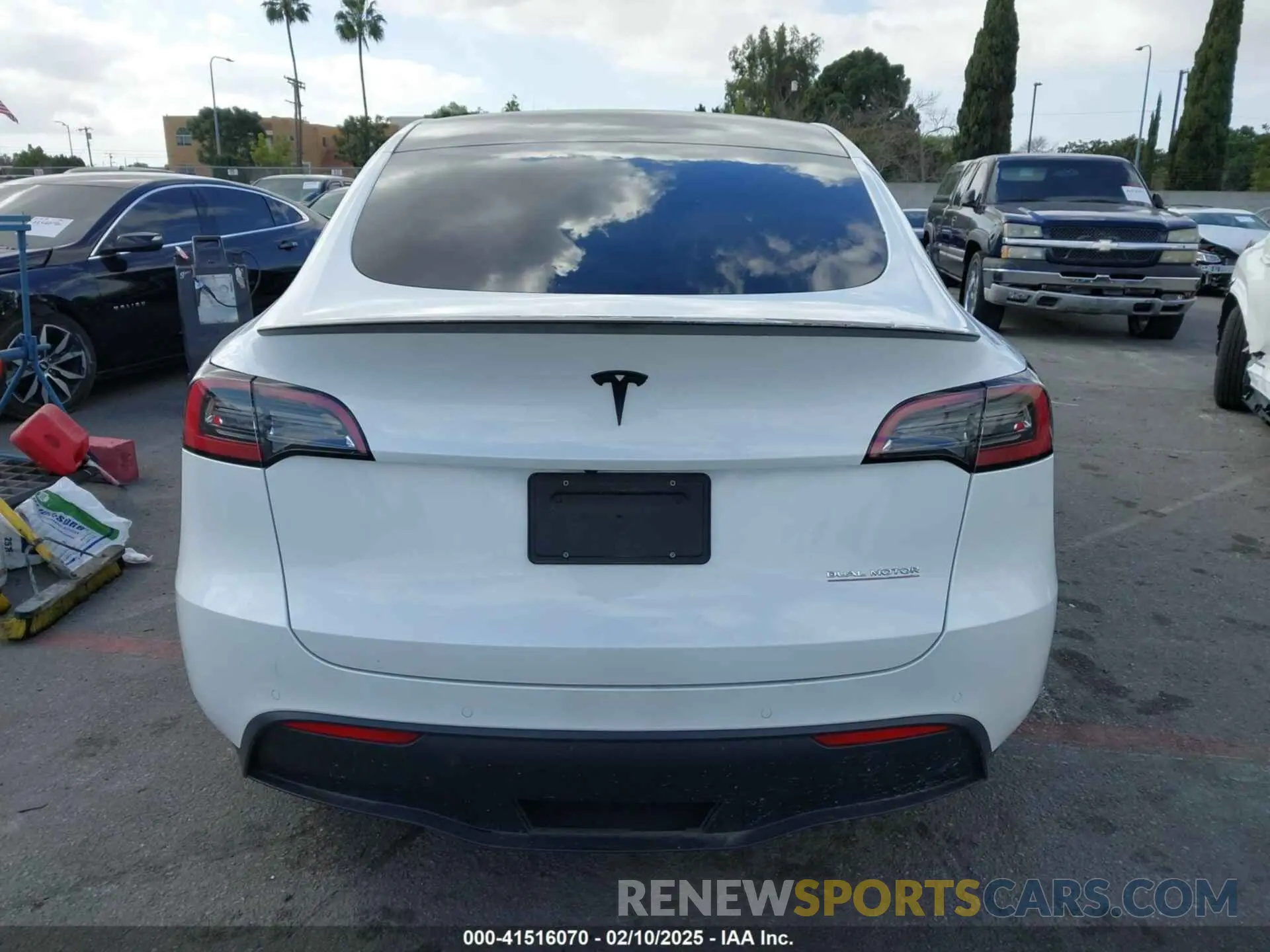 15 Фотография поврежденного автомобиля 7SAYGDEF1NF559572 TESLA MODEL Y 2022