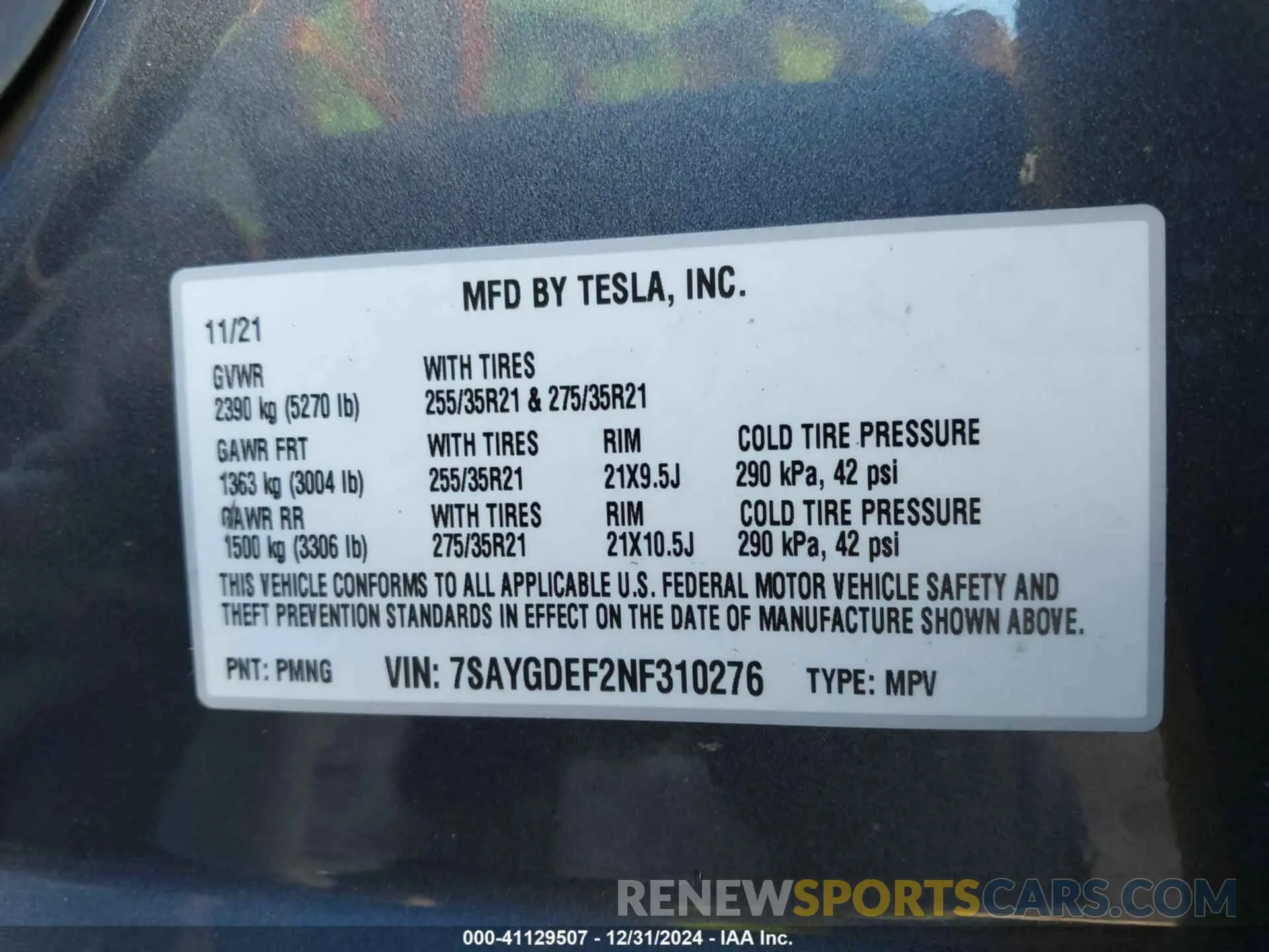 9 Photograph of a damaged car 7SAYGDEF2NF310276 TESLA MODEL Y 2022