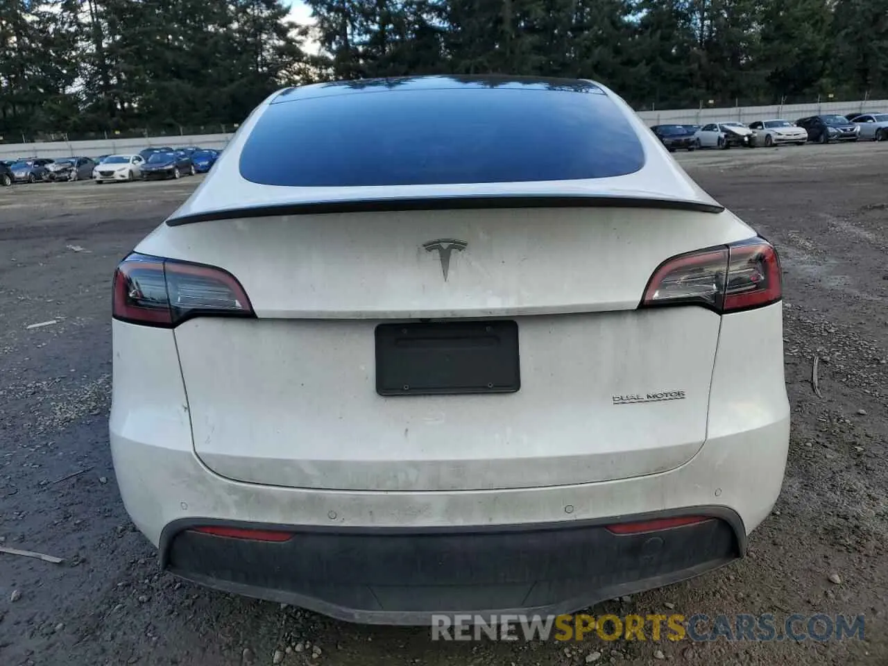 6 Photograph of a damaged car 7SAYGDEF2NF325084 TESLA MODEL Y 2022