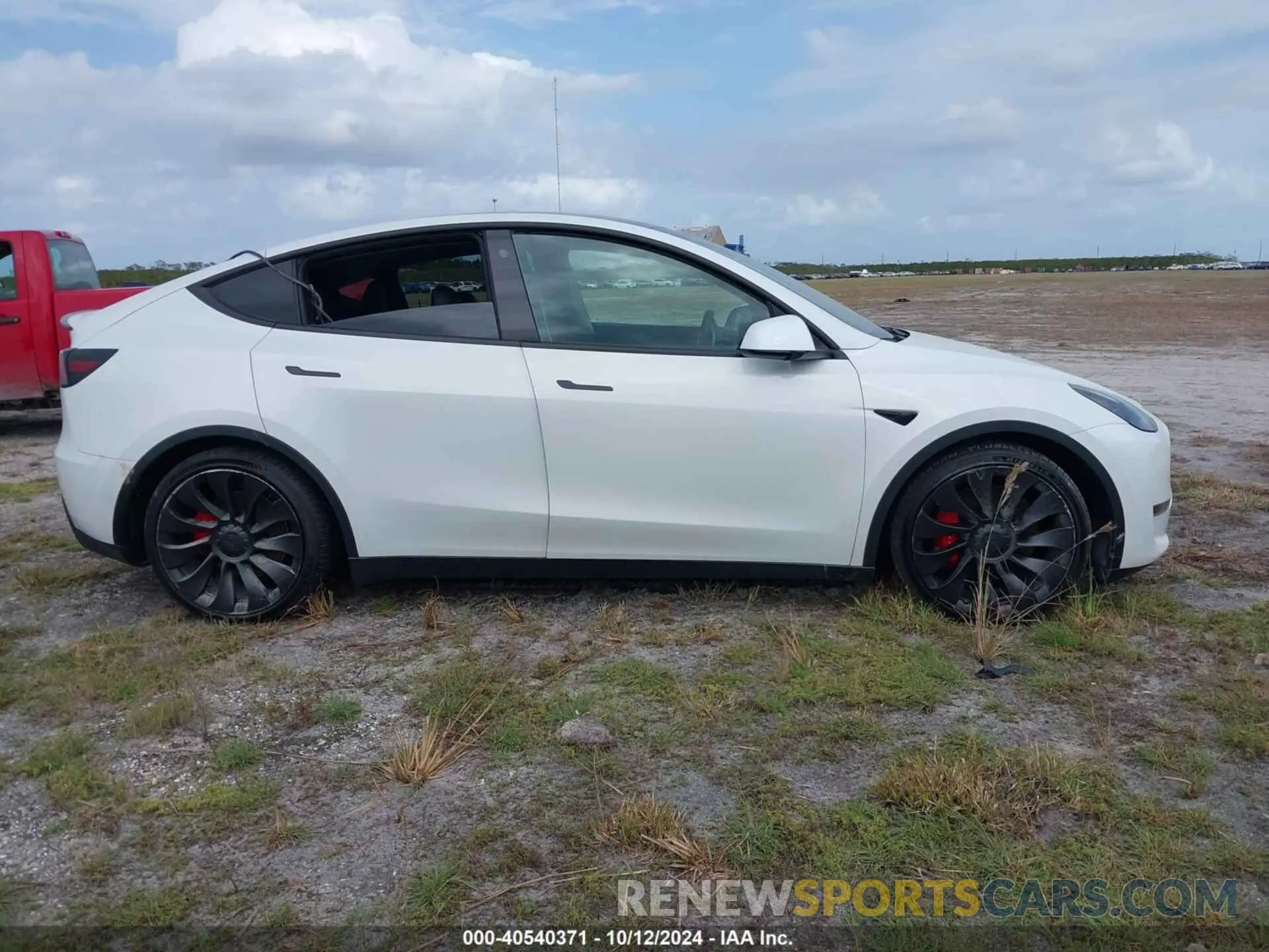12 Фотография поврежденного автомобиля 7SAYGDEF2NF327711 TESLA MODEL Y 2022