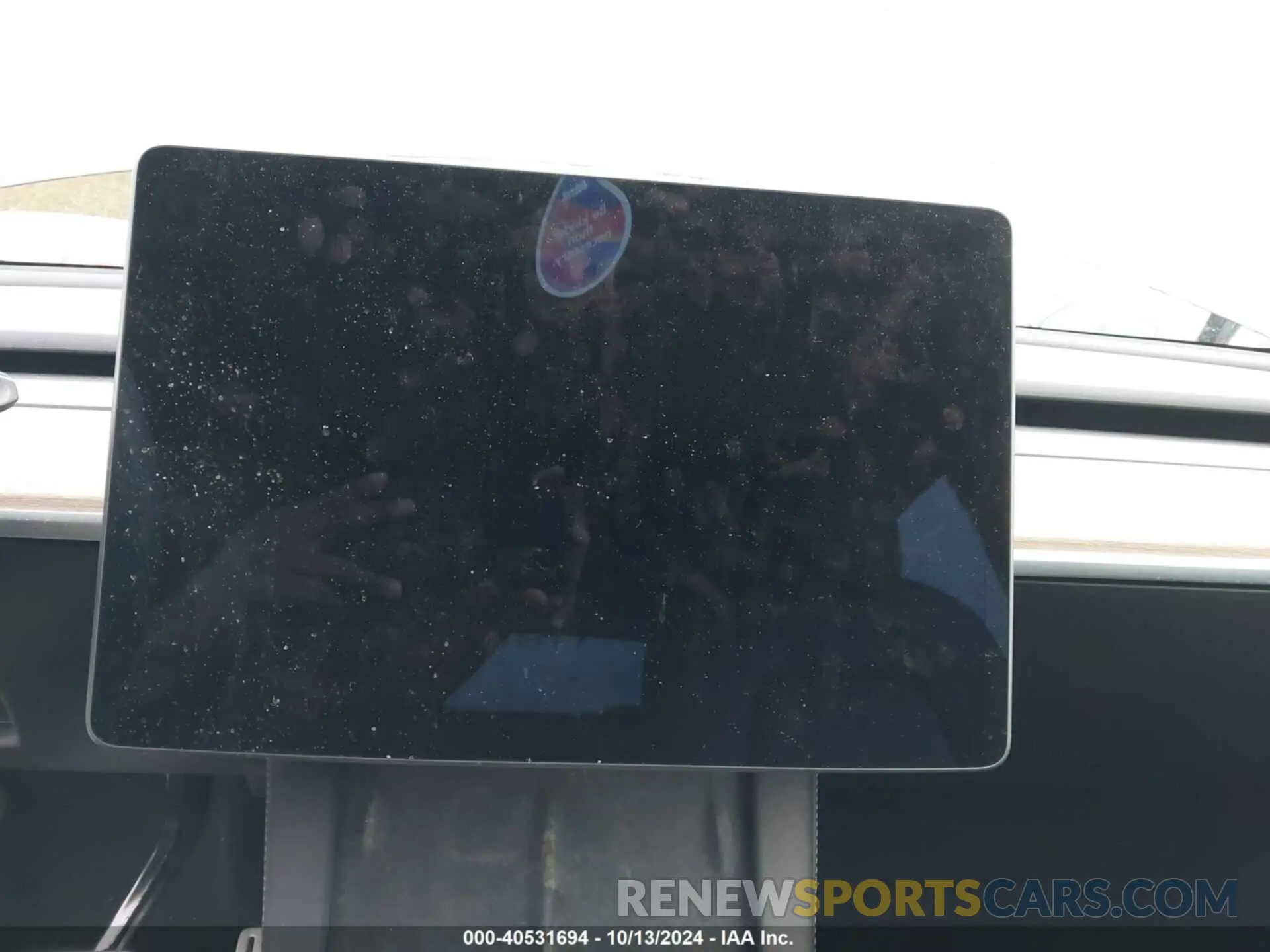 7 Photograph of a damaged car 7SAYGDEF2NF372521 TESLA MODEL Y 2022