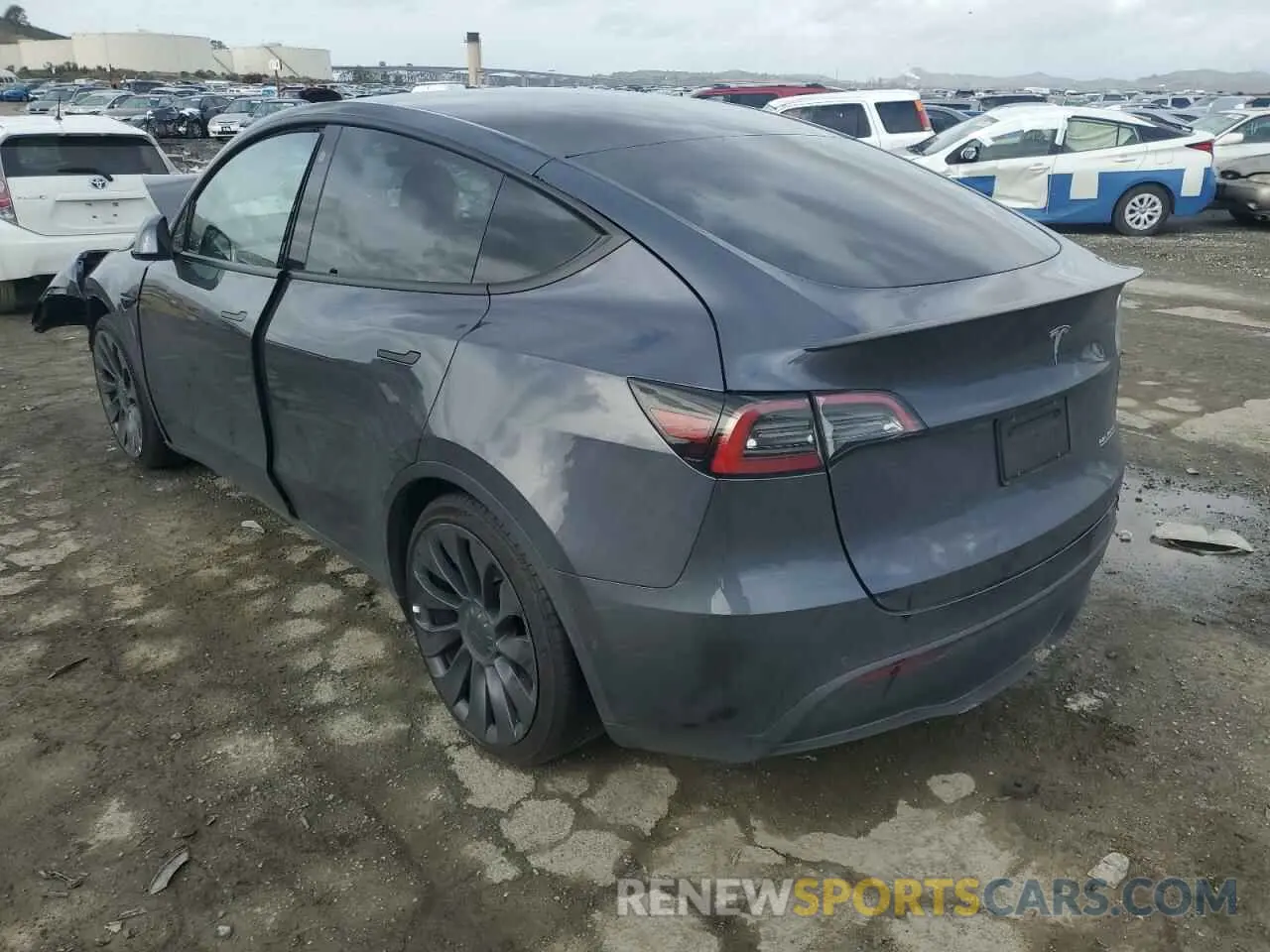 2 Photograph of a damaged car 7SAYGDEF2NF381297 TESLA MODEL Y 2022