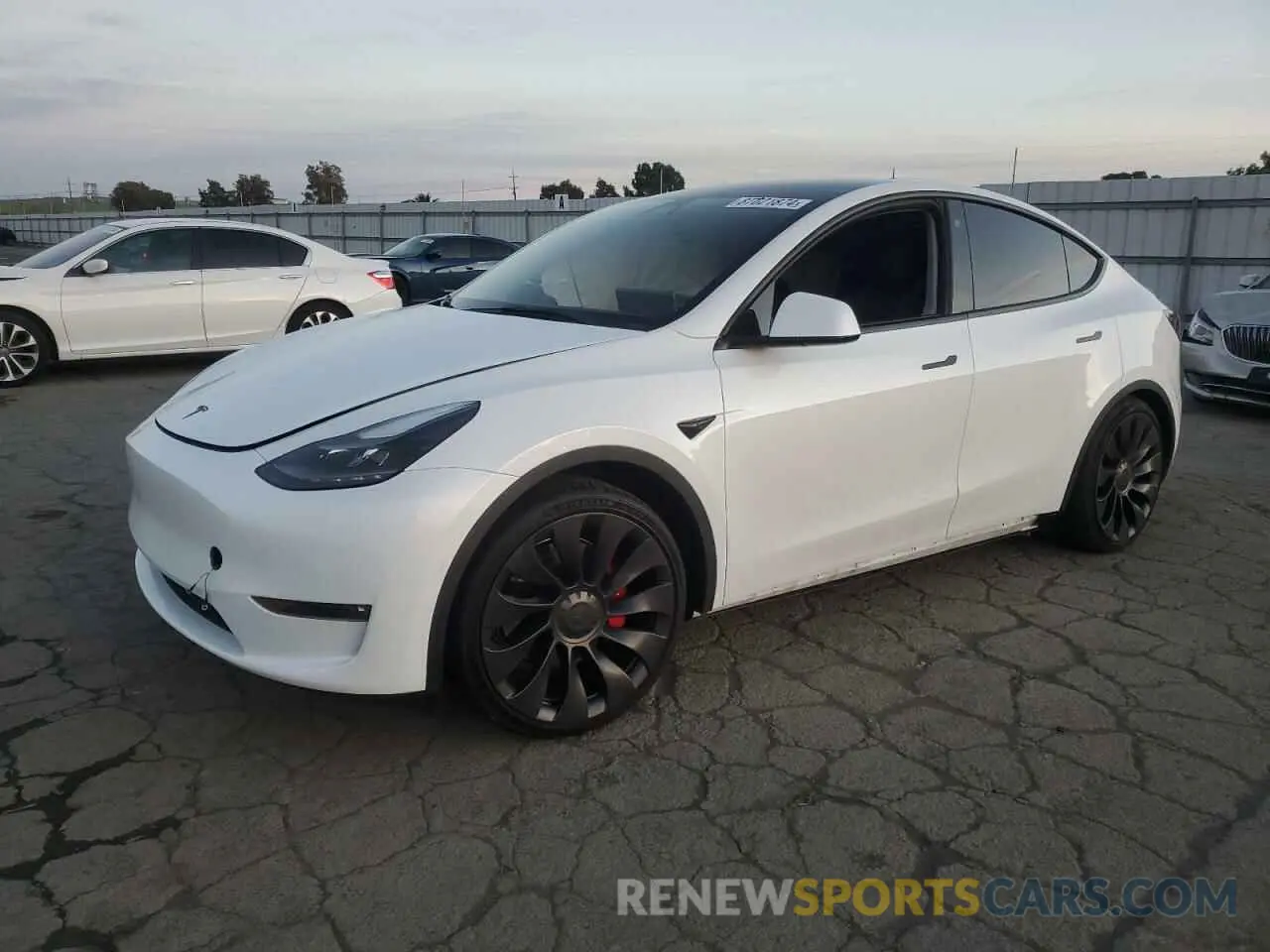 1 Фотография поврежденного автомобиля 7SAYGDEF2NF388346 TESLA MODEL Y 2022