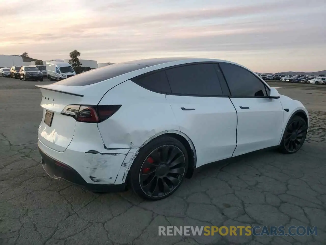 3 Фотография поврежденного автомобиля 7SAYGDEF2NF388346 TESLA MODEL Y 2022