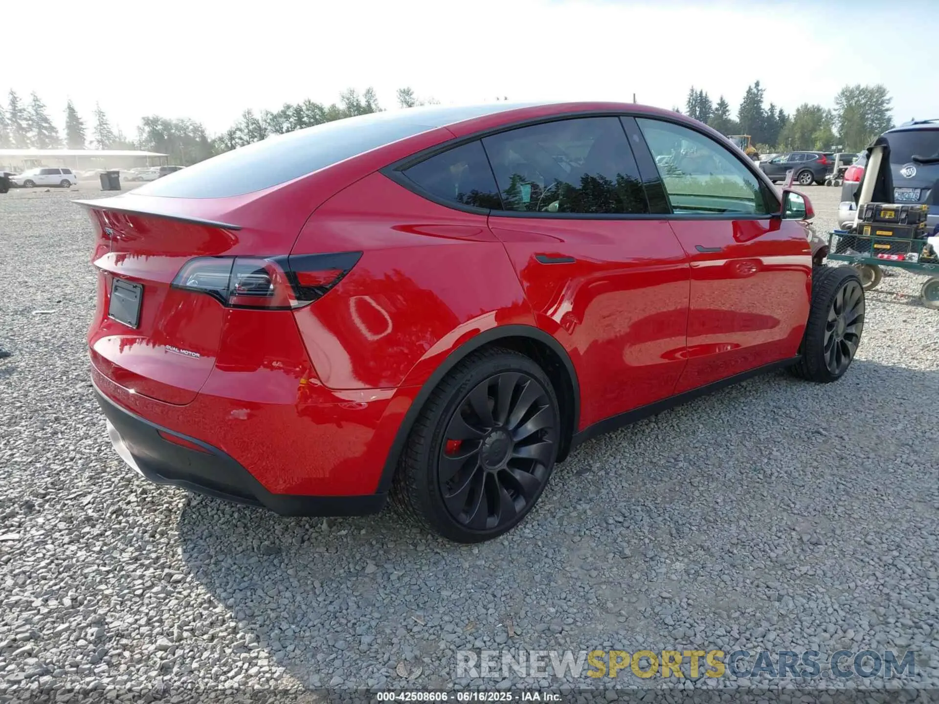 4 Фотография поврежденного автомобиля 7SAYGDEF2NF409129 TESLA MODEL Y 2022