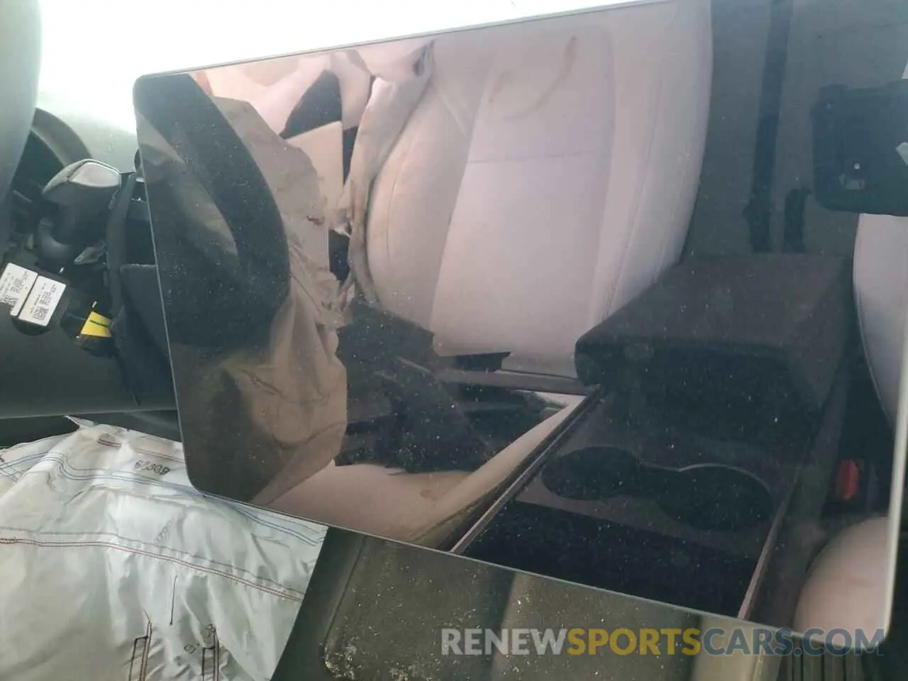 9 Photograph of a damaged car 7SAYGDEF2NF448013 TESLA MODEL Y 2022