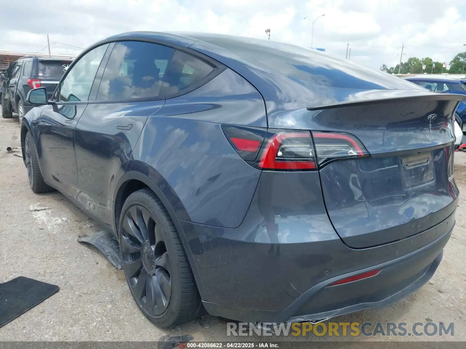 3 Фотография поврежденного автомобиля 7SAYGDEF2NF454099 TESLA MODEL Y 2022