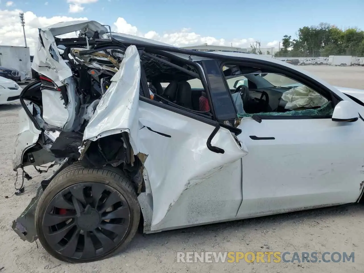 10 Фотография поврежденного автомобиля 7SAYGDEF2NF542439 TESLA MODEL Y 2022