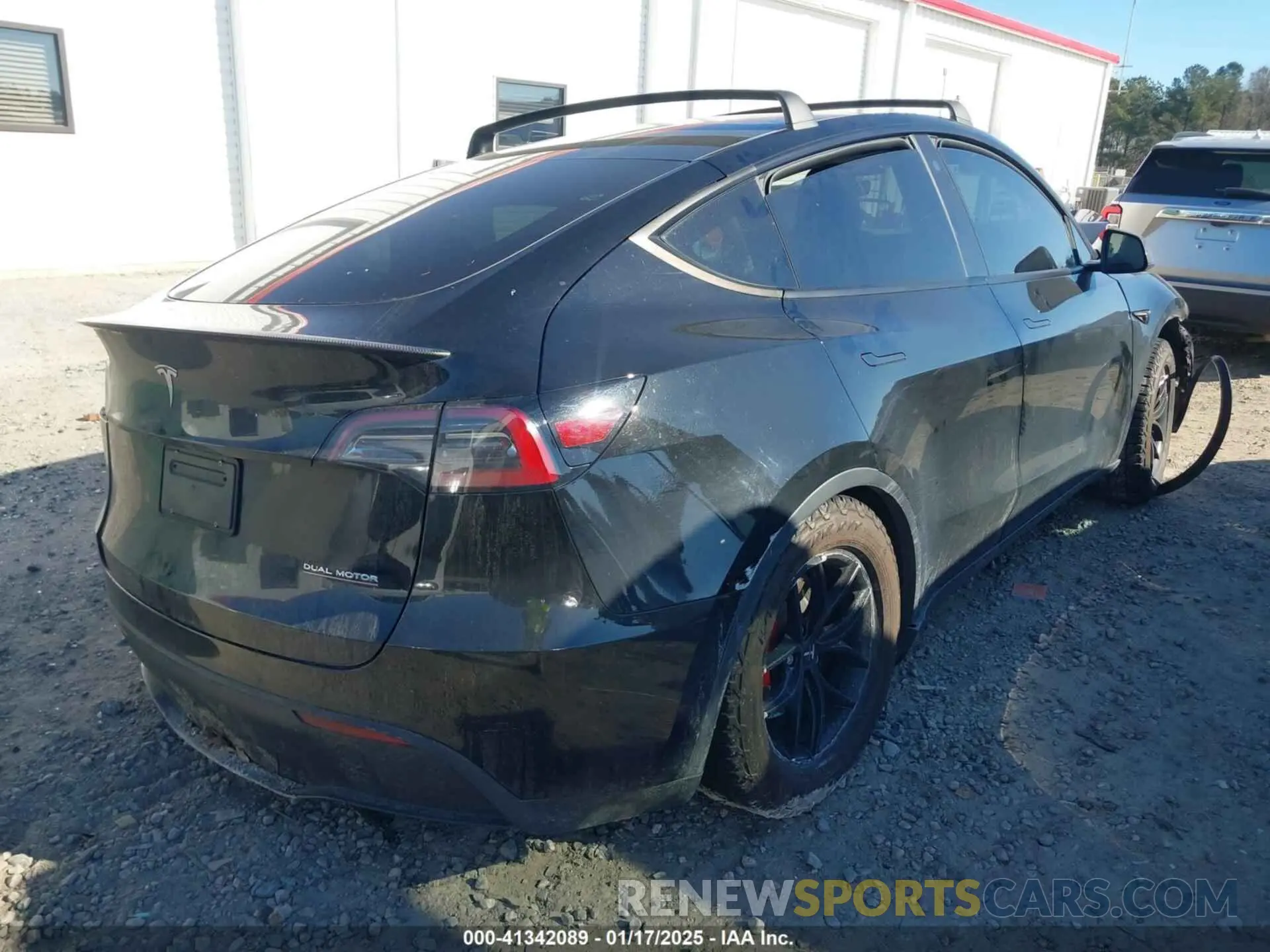 4 Фотография поврежденного автомобиля 7SAYGDEF2NF562903 TESLA MODEL Y 2022