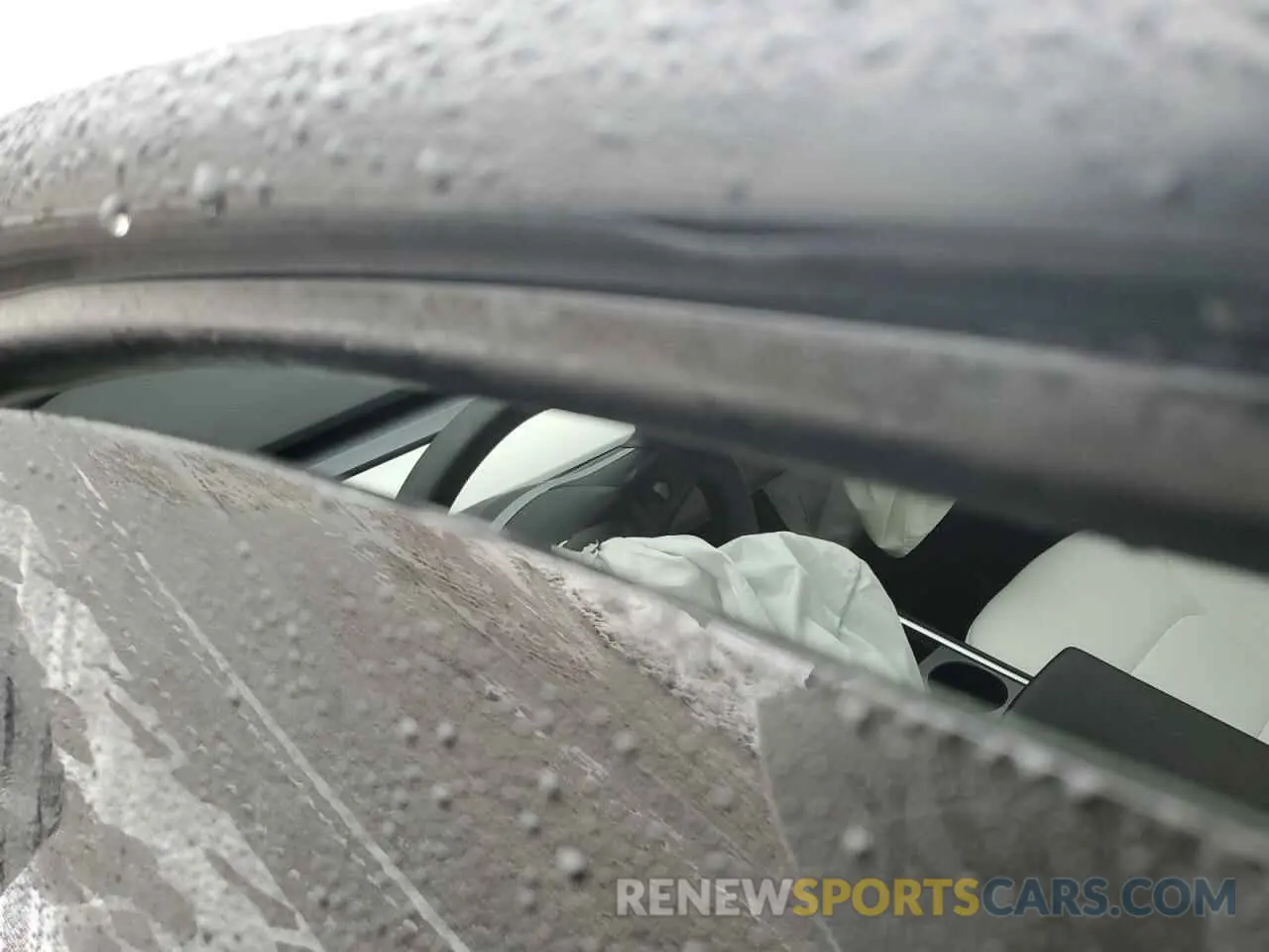 9 Photograph of a damaged car 7SAYGDEF3NF308794 TESLA MODEL Y 2022