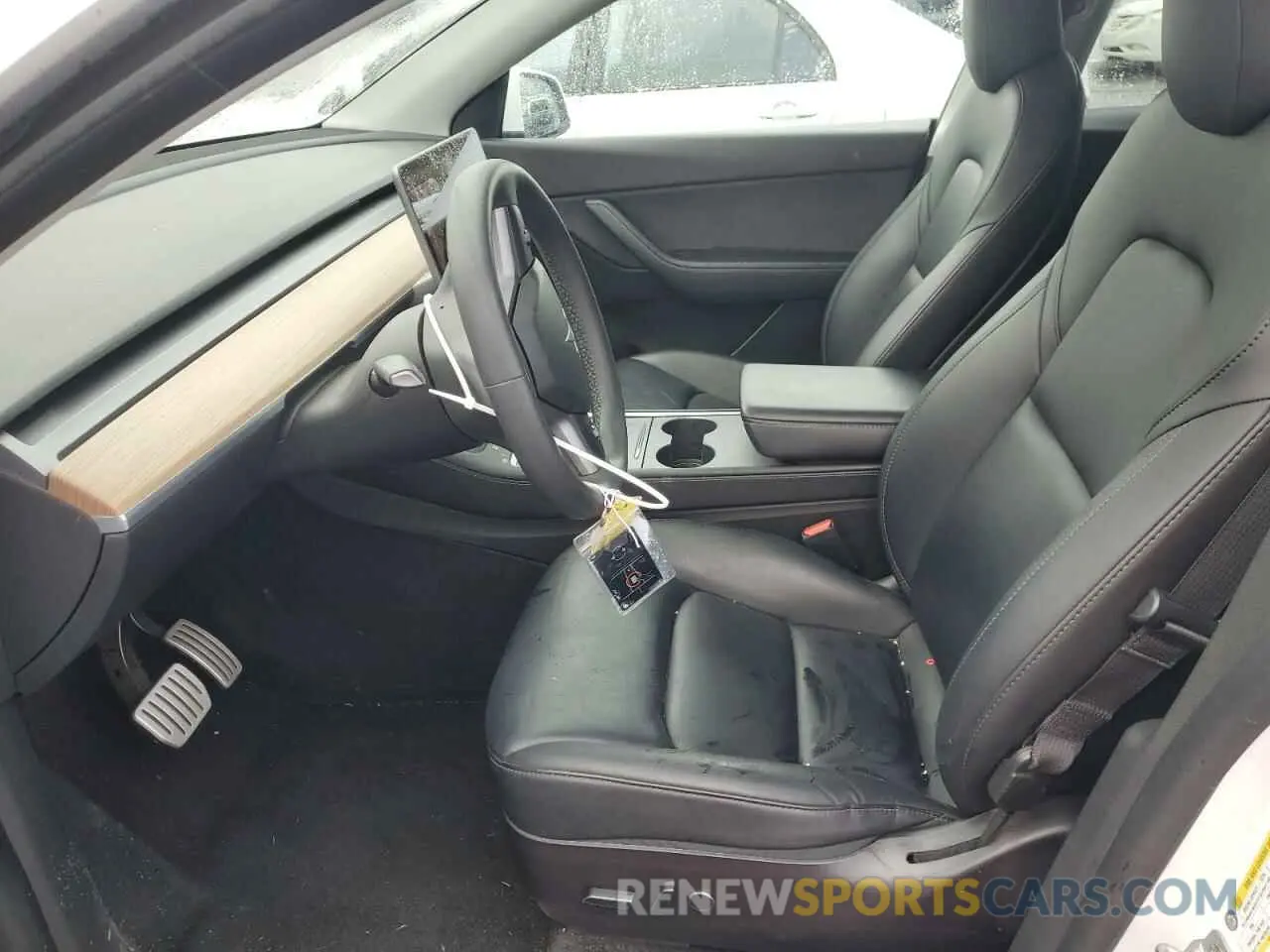 7 Photograph of a damaged car 7SAYGDEF3NF390848 TESLA MODEL Y 2022
