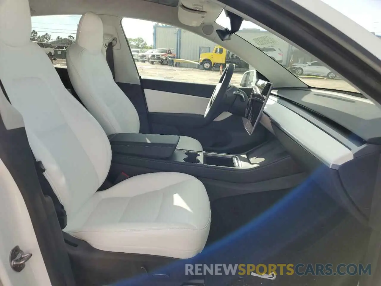5 Фотография поврежденного автомобиля 7SAYGDEF3NF398142 TESLA MODEL Y 2022