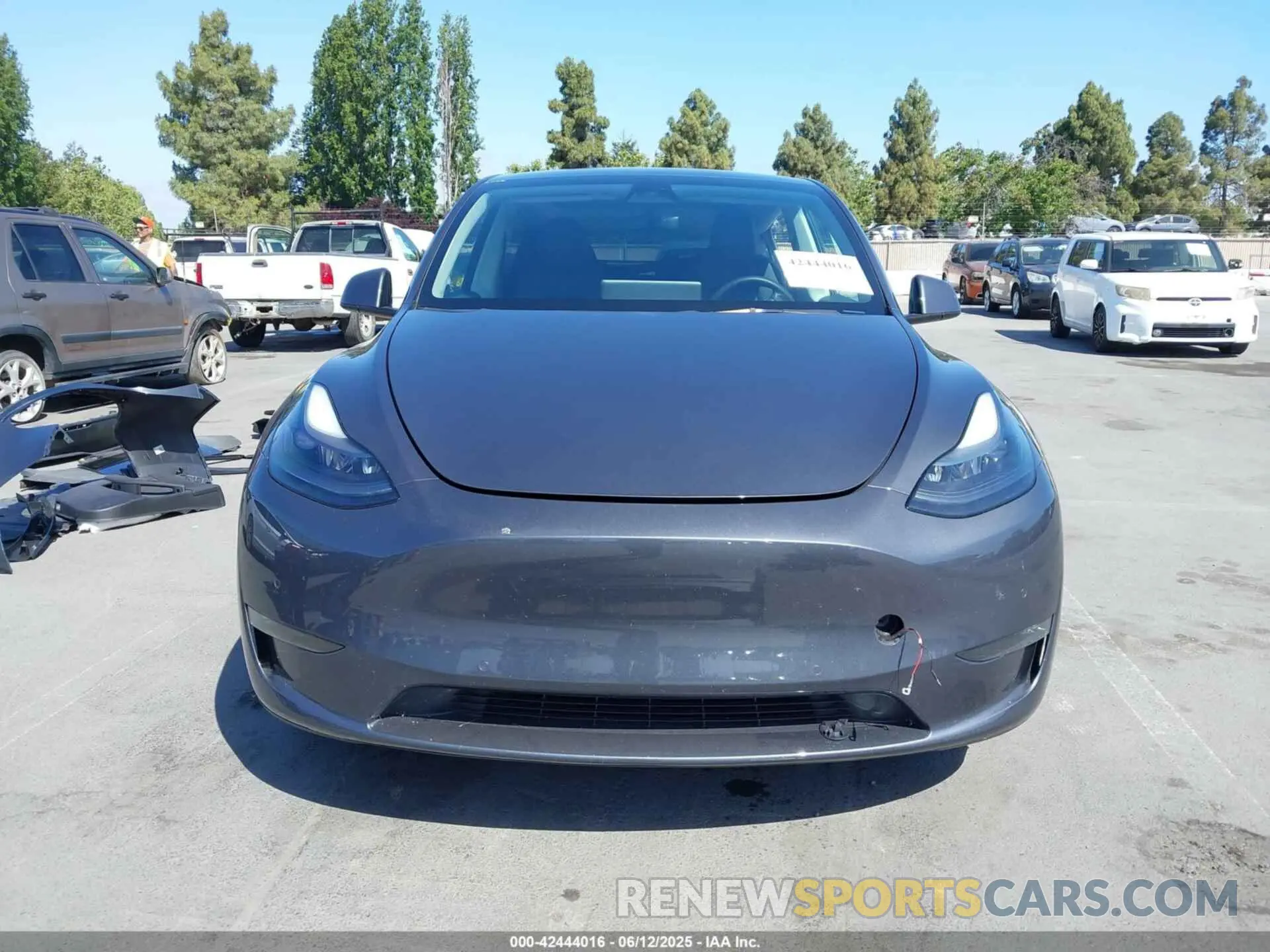 13 Фотография поврежденного автомобиля 7SAYGDEF3NF563266 TESLA MODEL Y 2022