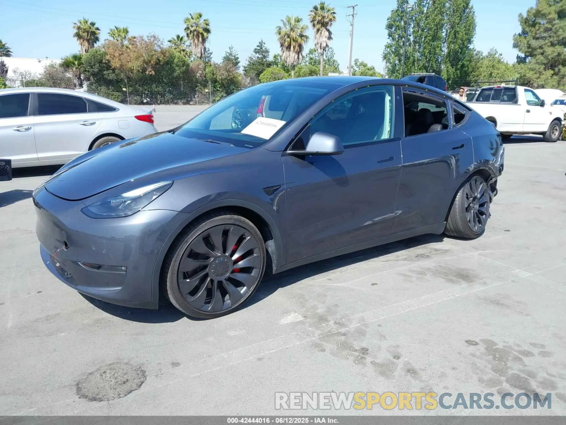 2 Фотография поврежденного автомобиля 7SAYGDEF3NF563266 TESLA MODEL Y 2022
