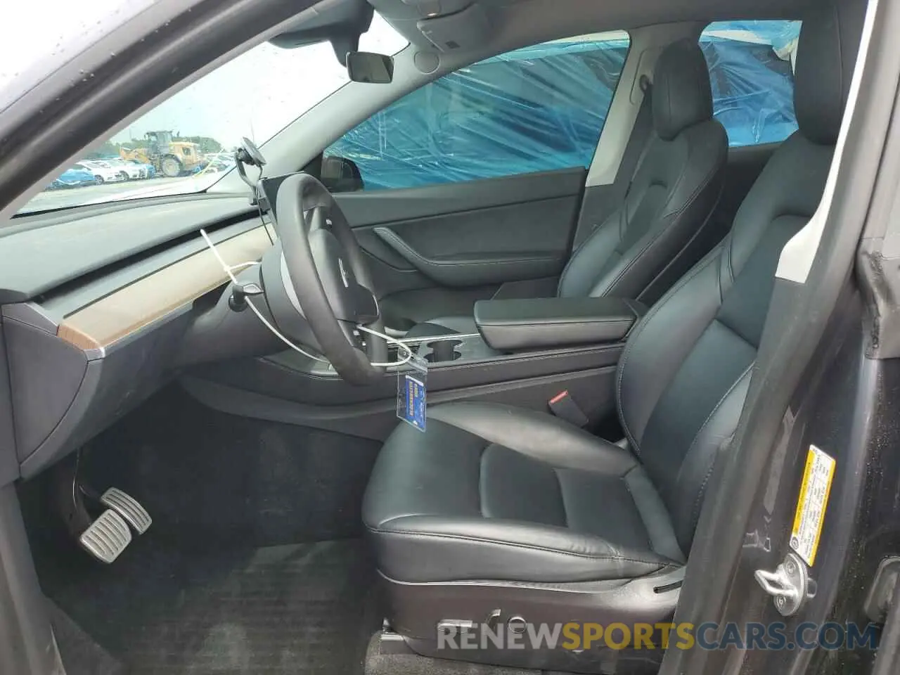 7 Photograph of a damaged car 7SAYGDEF4NF447462 TESLA MODEL Y 2022