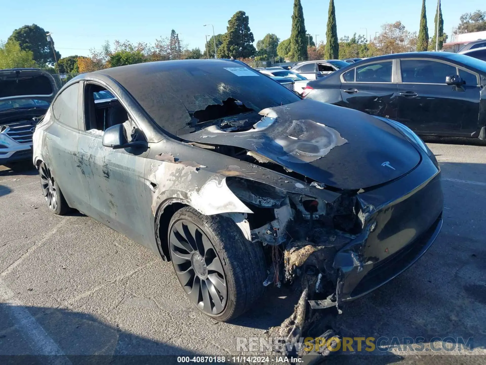1 Photograph of a damaged car 7SAYGDEF4NF460647 TESLA MODEL Y 2022