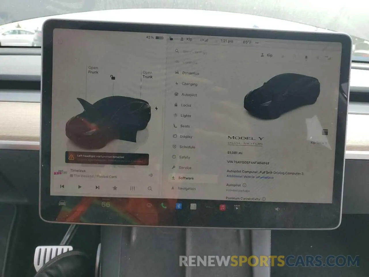9 Photograph of a damaged car 7SAYGDEF4NF484849 TESLA MODEL Y 2022