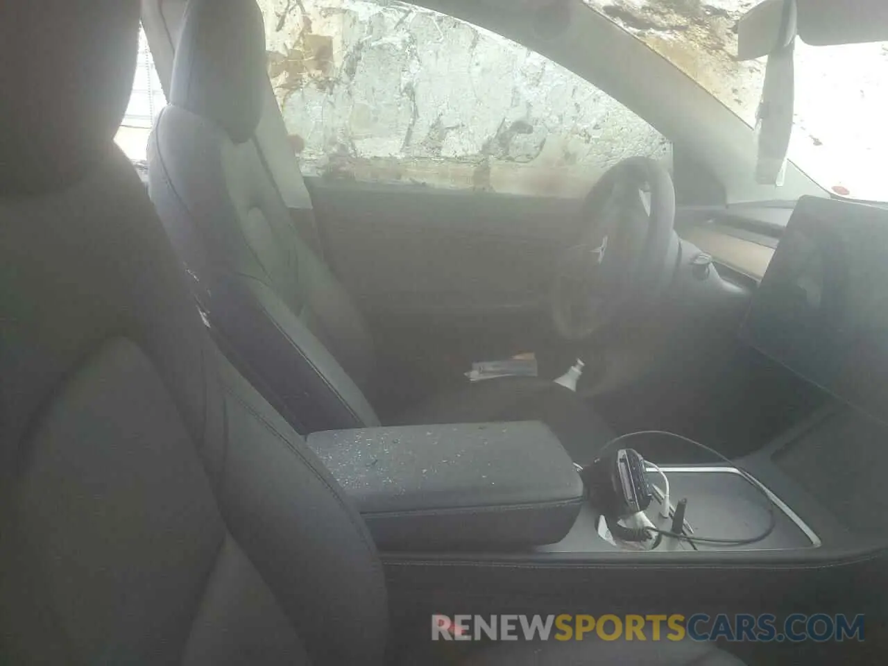 7 Photograph of a damaged car 7SAYGDEF4NF502007 TESLA MODEL Y 2022