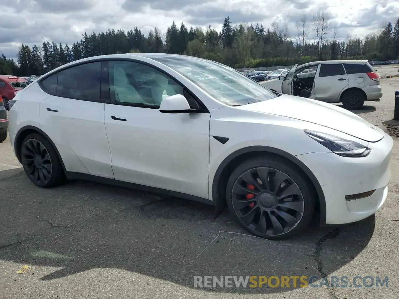 4 Фотография поврежденного автомобиля 7SAYGDEF4NF518109 TESLA MODEL Y 2022